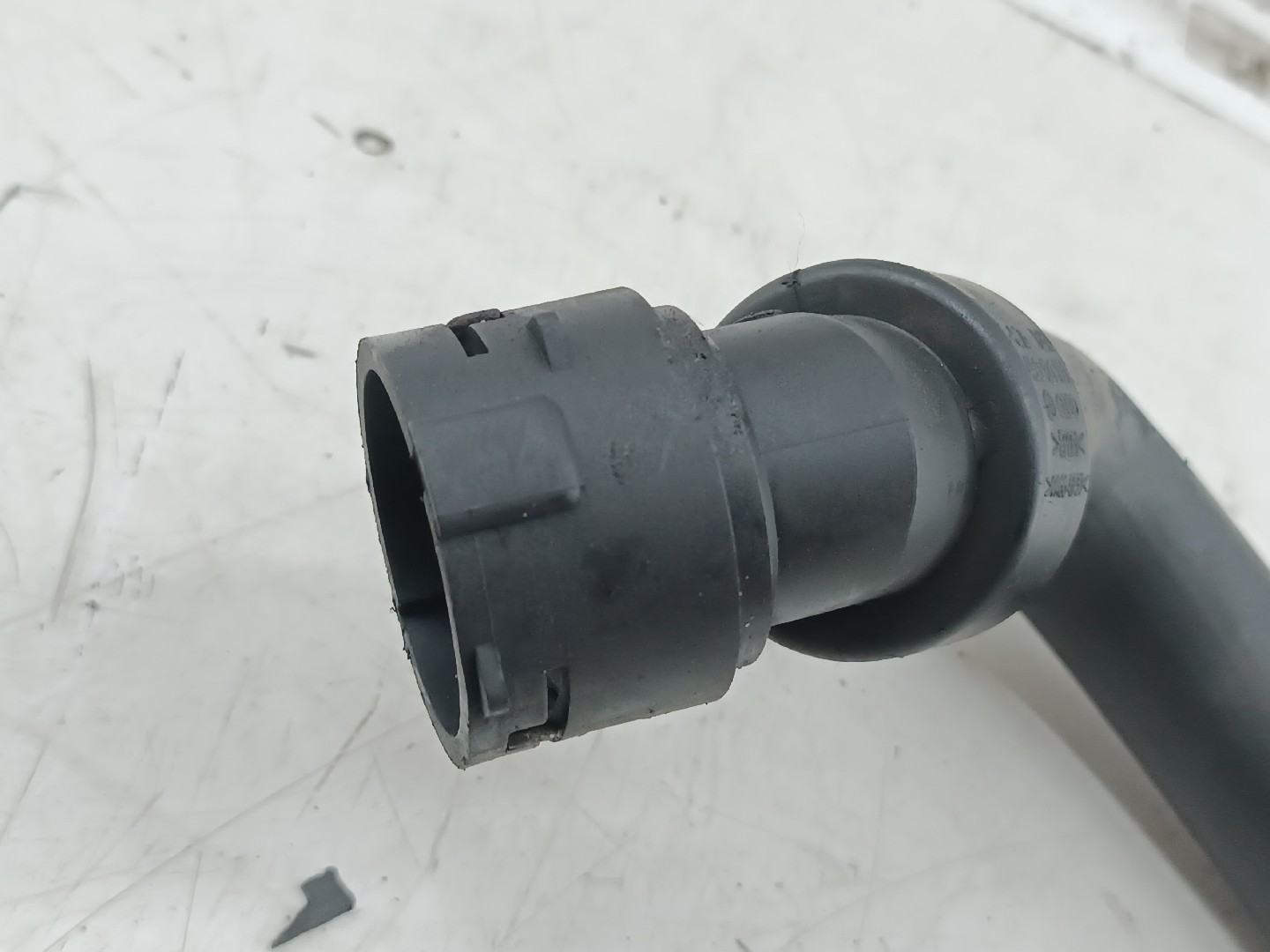 Tubo de Água VOLKSWAGEN PASSAT (3B2) | 96 - 01 Imagem-3