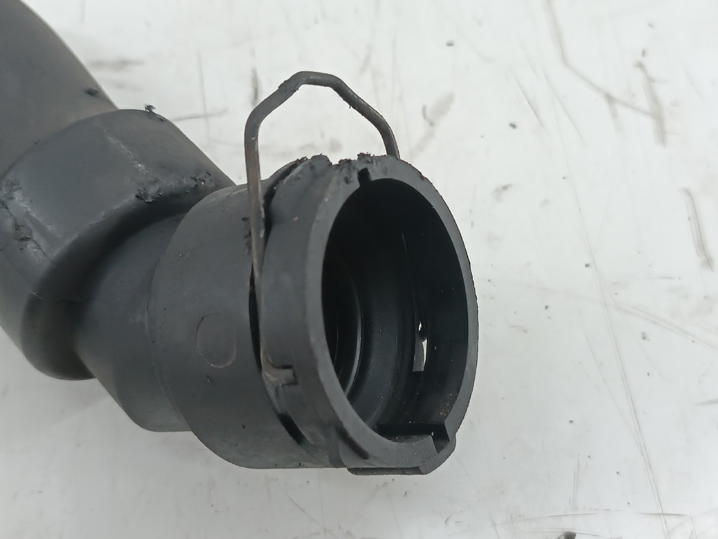 Tubo de Água VOLKSWAGEN PASSAT (3B2) | 96 - 01 Imagem-4