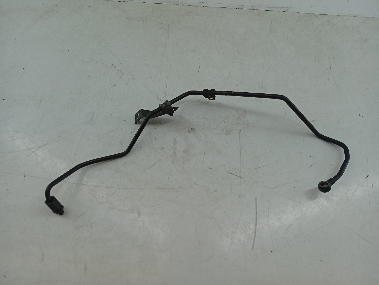 Tubo de alimentação de óleo para Turbo VOLKSWAGEN PASSAT (3B2) | 96 - 01