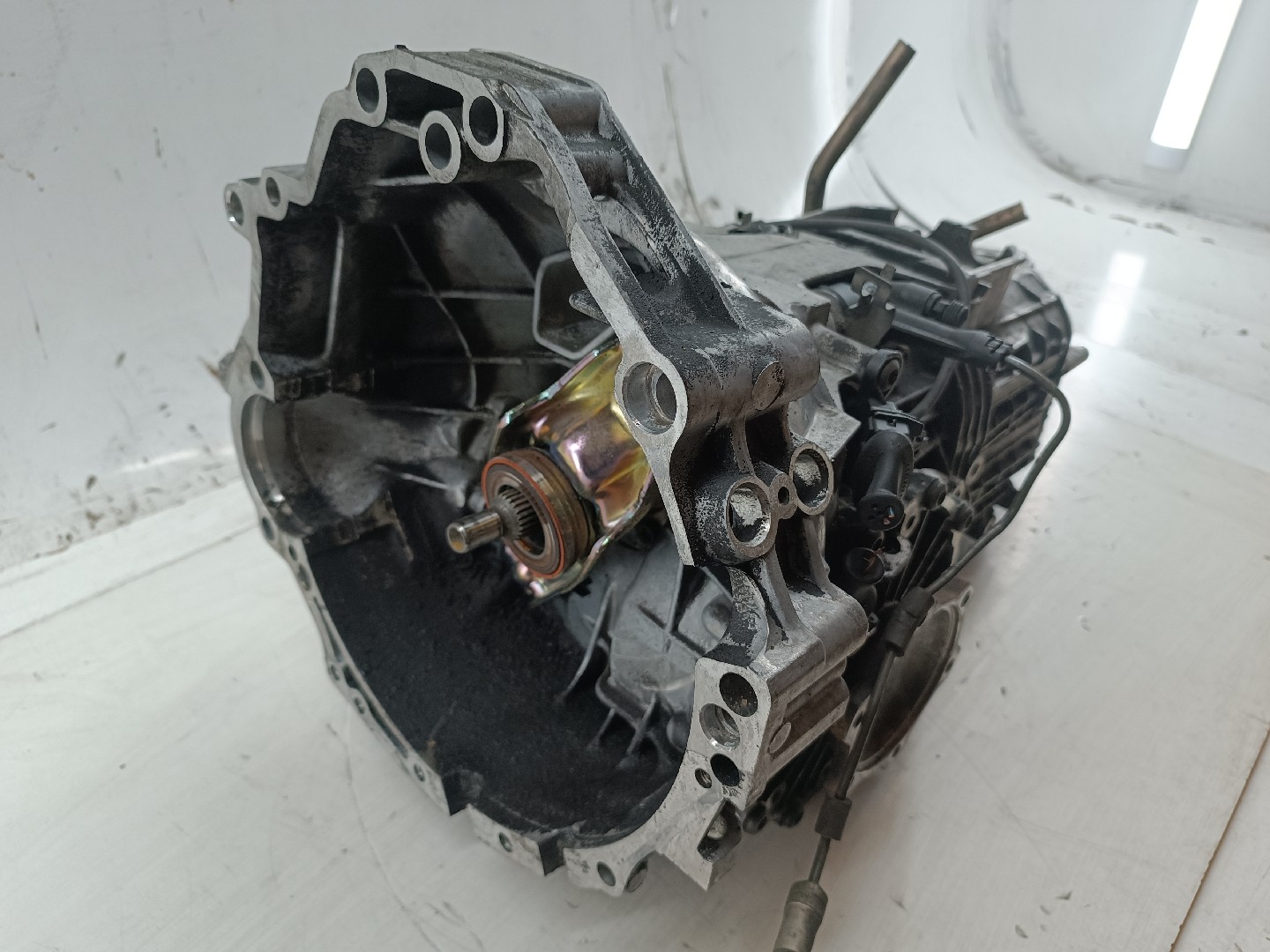 Caixa de Velocidades Manual VOLKSWAGEN PASSAT (3B2) | 96 - 01 Imagem-8