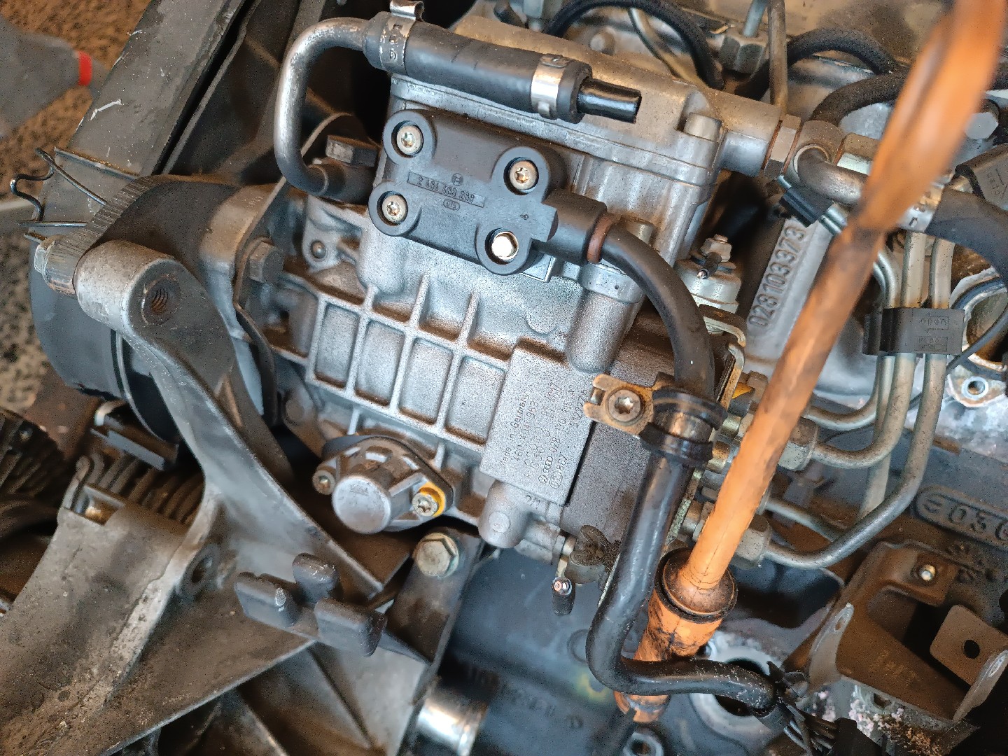Motor VOLKSWAGEN PASSAT (3B2) | 96 - 01 Imagem-1