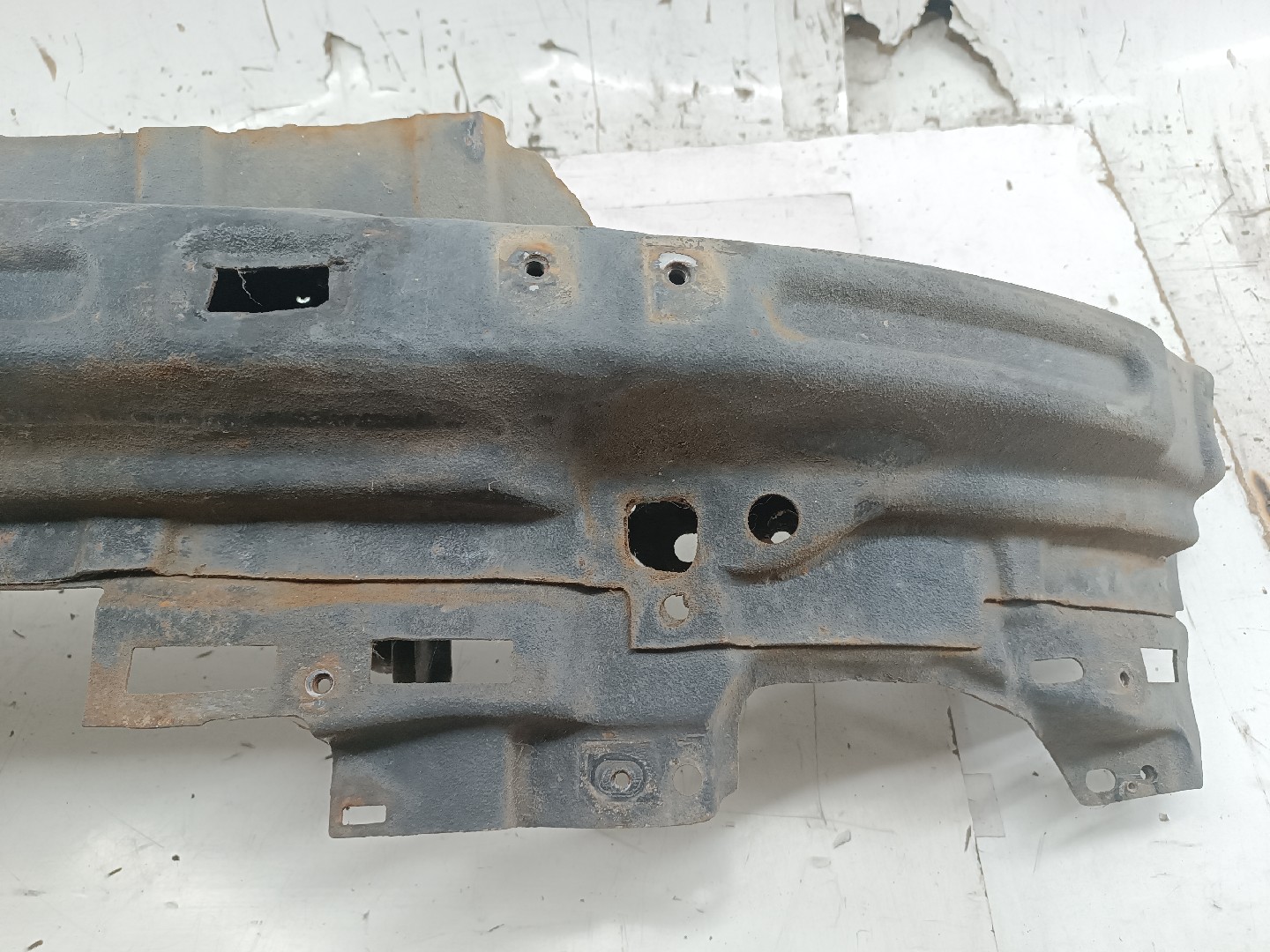 Reforço do para-choques Frente VOLKSWAGEN TRANSPORTER T4 Camião de plataforma/chassis (70E, 70L, 70M, 7DE, 7DL, 7D, | 90 - 03 Imagem-1