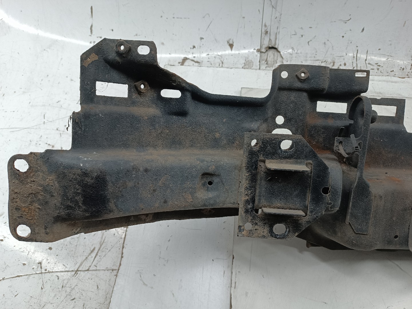 Reforço do para-choques Frente VOLKSWAGEN TRANSPORTER T4 Camião de plataforma/chassis (70E, 70L, 70M, 7DE, 7DL, 7D, | 90 - 03 Imagem-6