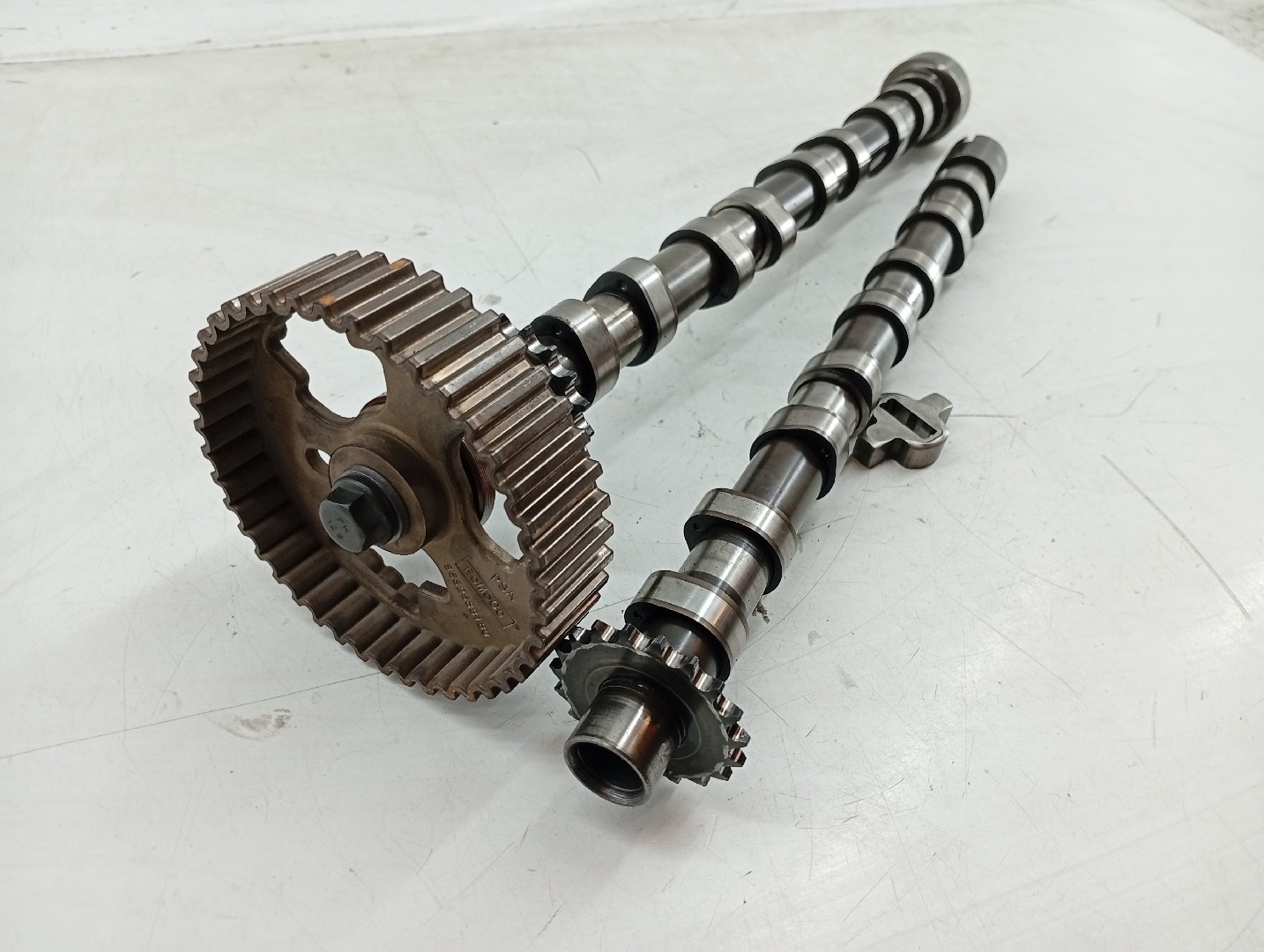 Árvore de cames CITROEN DS5 | 11 - 15 Imagem-1