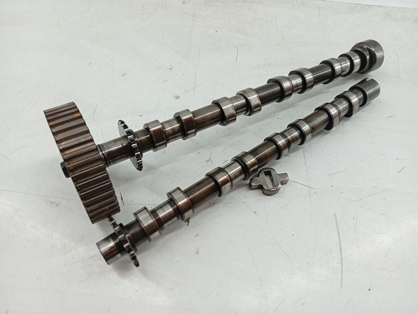 Árvore de cames CITROEN DS5 | 11 - 15