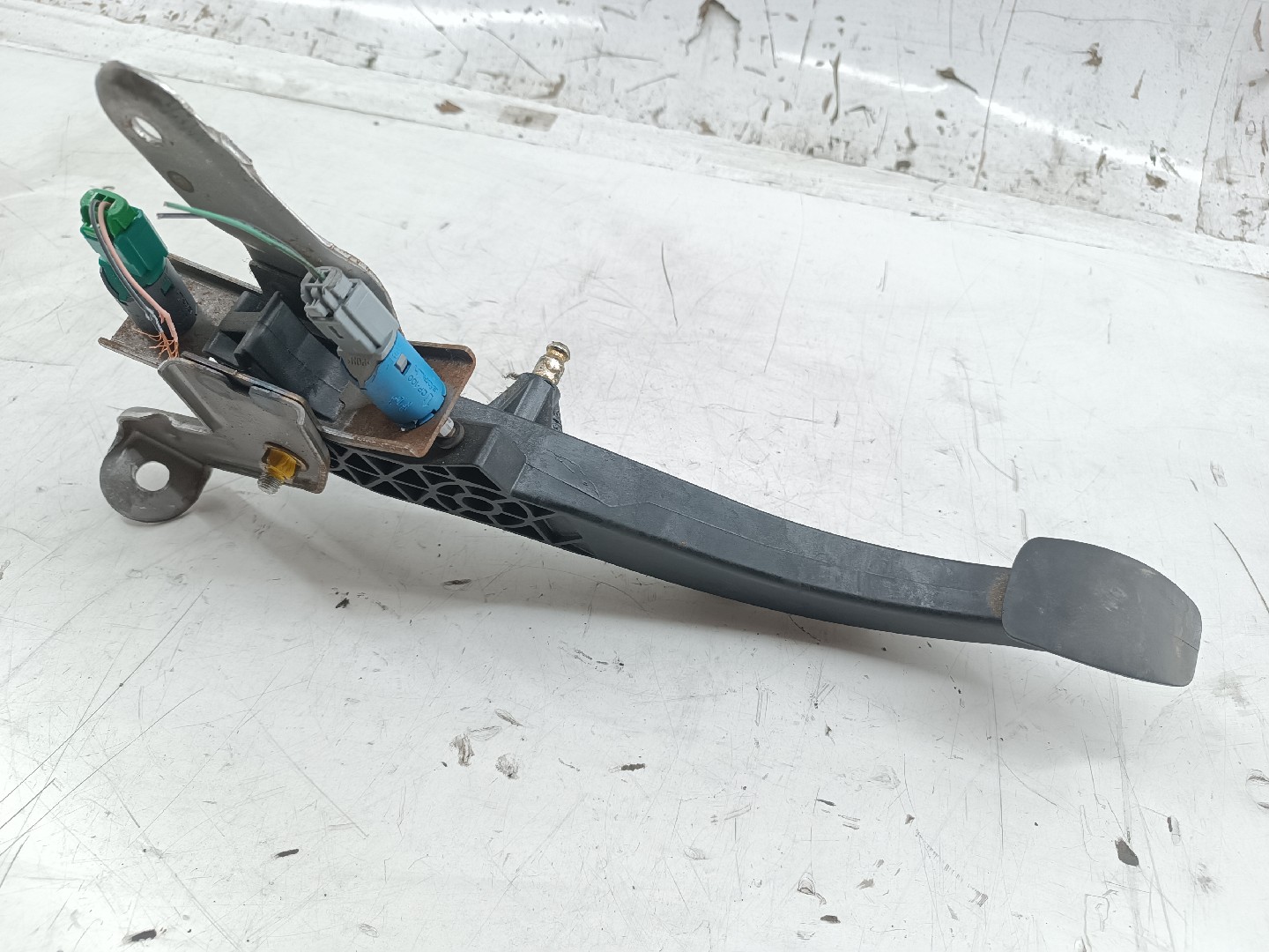 Pedal de embraiagem RENAULT MEGANE II (BM0/1_, CM0/1_) | 01 - 12 Imagem-4
