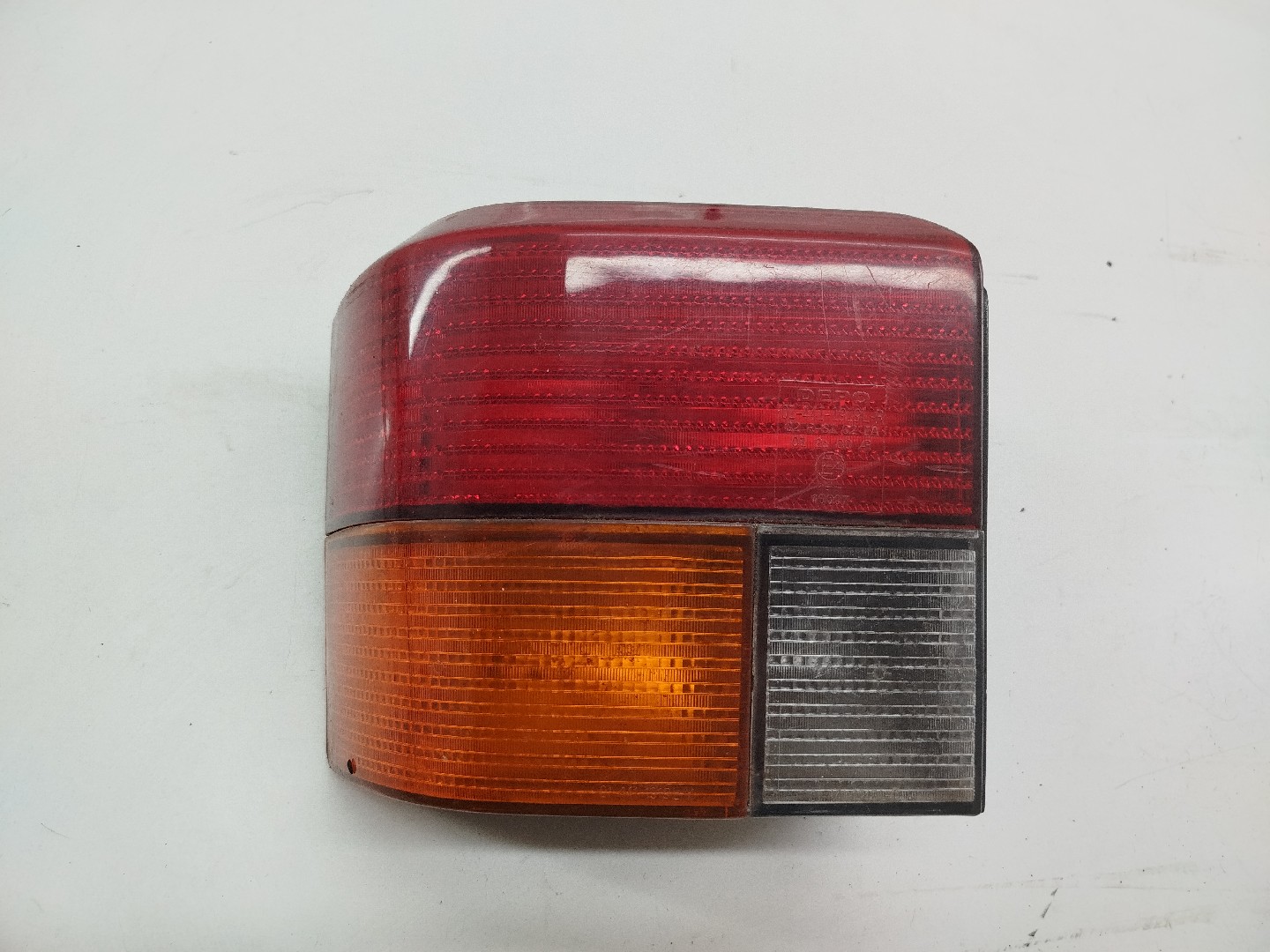 Farolim Stop Esquerdo VOLKSWAGEN TRANSPORTER T4 Camião de plataforma/chassis (70E, 70L, 70M, 7DE, 7DL, 7D, | 90 - 03