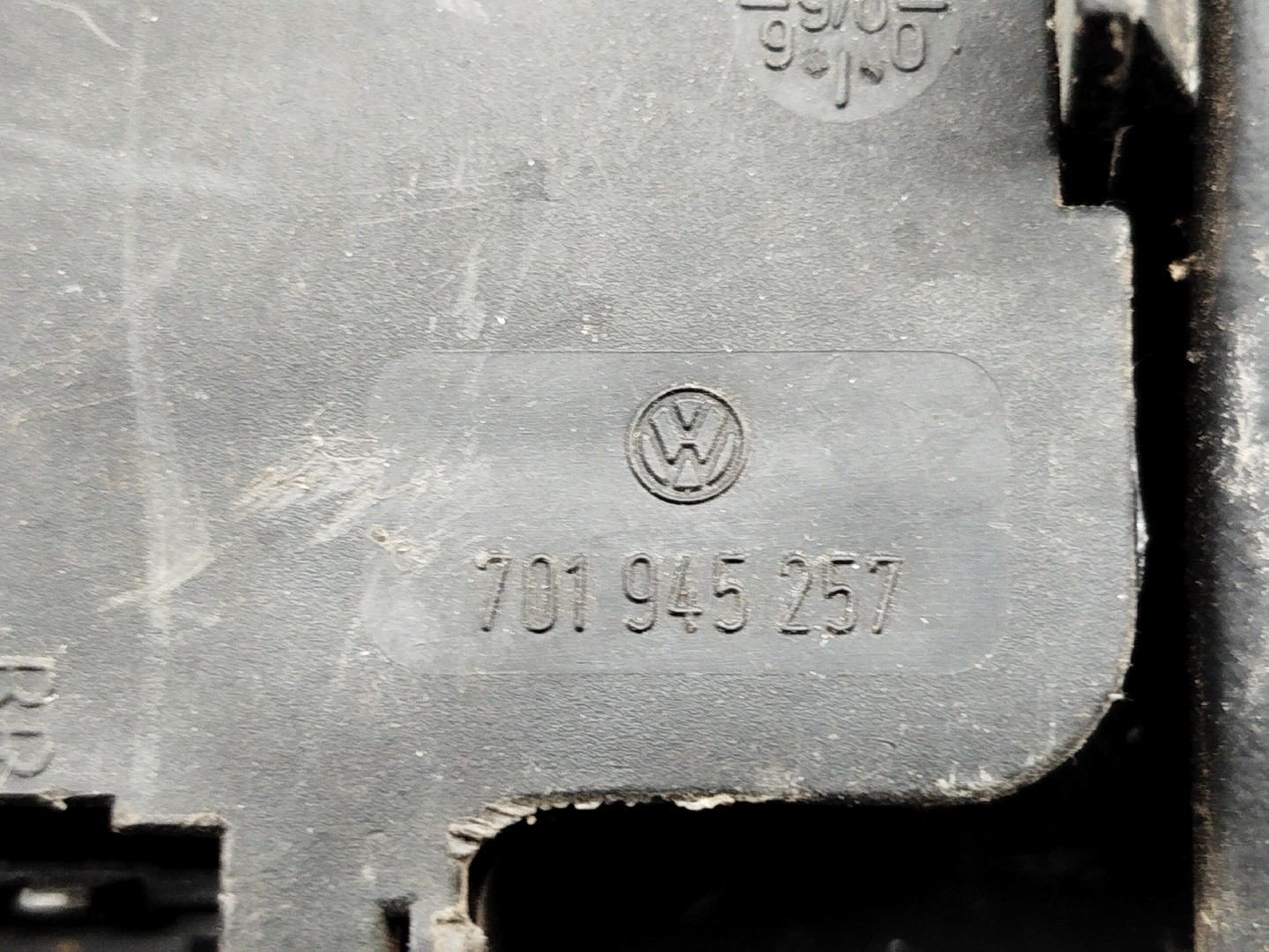 Farolim Stop Esquerdo VOLKSWAGEN TRANSPORTER T4 Camião de plataforma/chassis (70E, 70L, 70M, 7DE, 7DL, 7D, | 90 - 03 Imagem-3