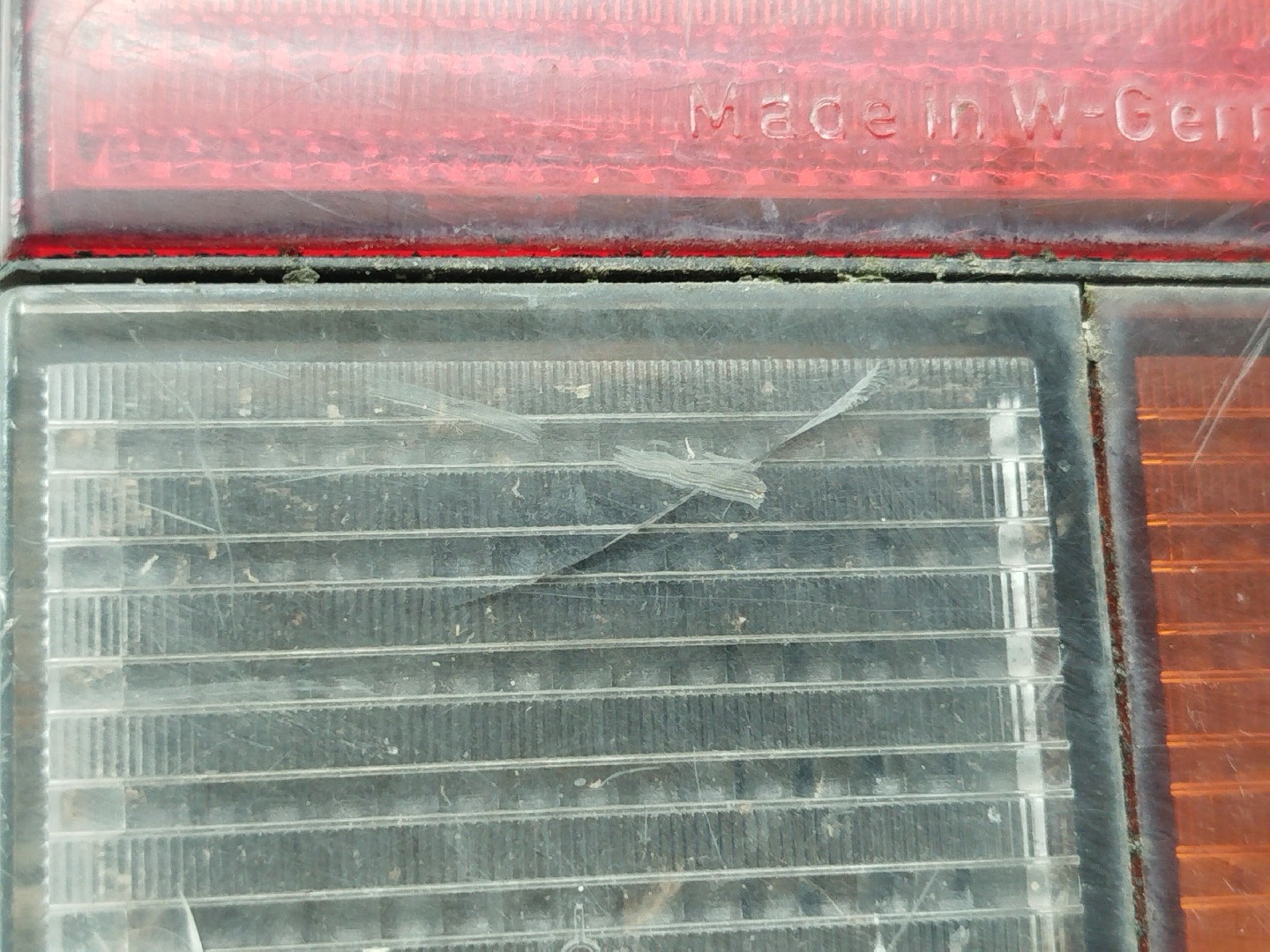 Farolim Stop Direito VOLKSWAGEN TRANSPORTER T4 Camião de plataforma/chassis (70E, 70L, 70M, 7DE, 7DL, 7D, | 90 - 03 Imagem-1