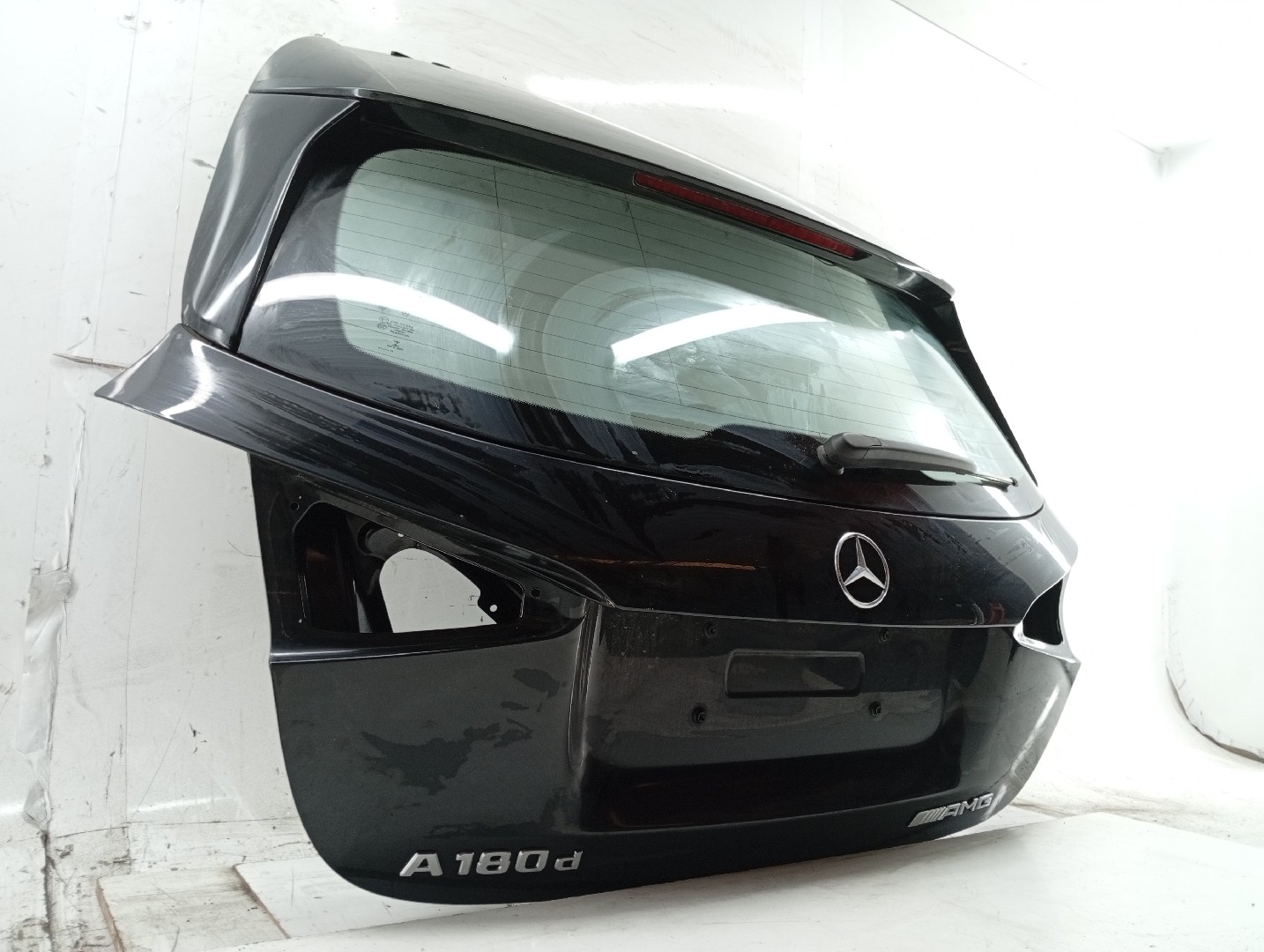 Porta de mala MERCEDES-BENZ A-CLASS (W177) | 18 -  Imagem-2