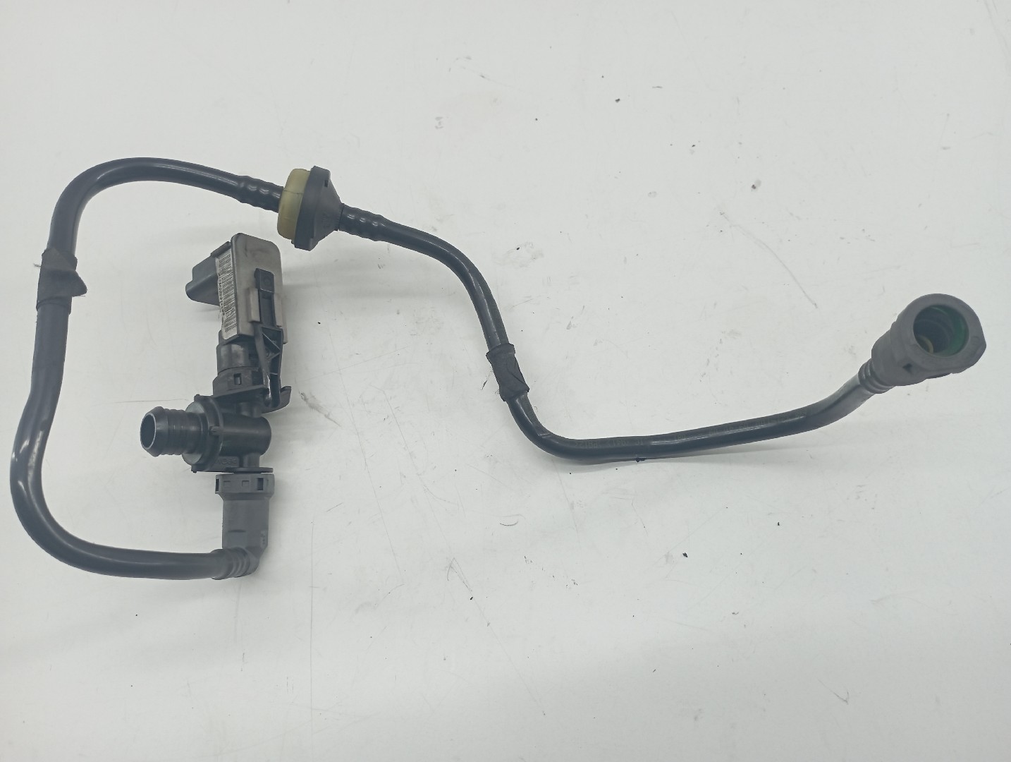 Tubo flexível de respiro PEUGEOT 508 SW I (8E_) | 10 - 18 Imagem-6