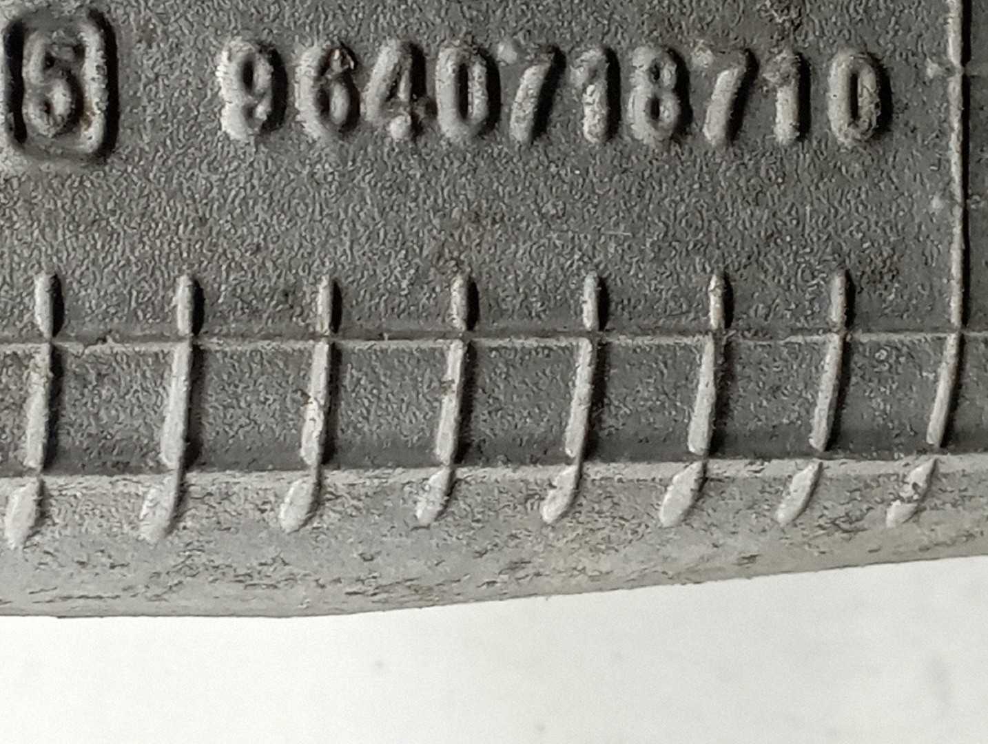 Charrió Traseiro PEUGEOT 508 SW I (8E_) | 10 - 18 Imagem-2