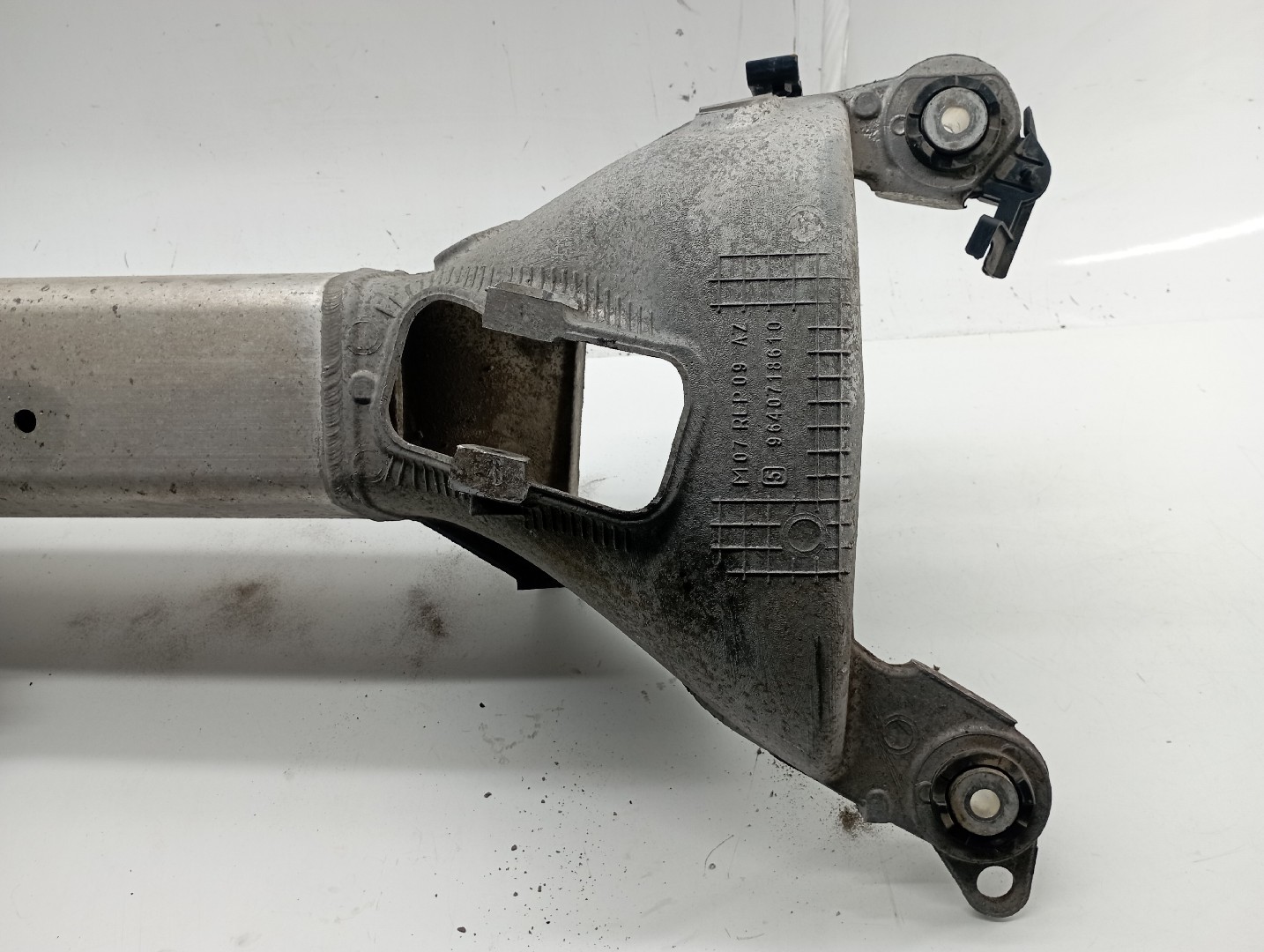 Charrió Traseiro PEUGEOT 508 SW I (8E_) | 10 - 18 Imagem-4