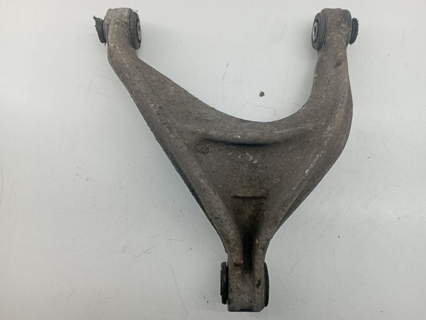 Braço de Suspensão traseiro direito PEUGEOT 508 SW I (8E_) | 10 - 18 Imagem-1