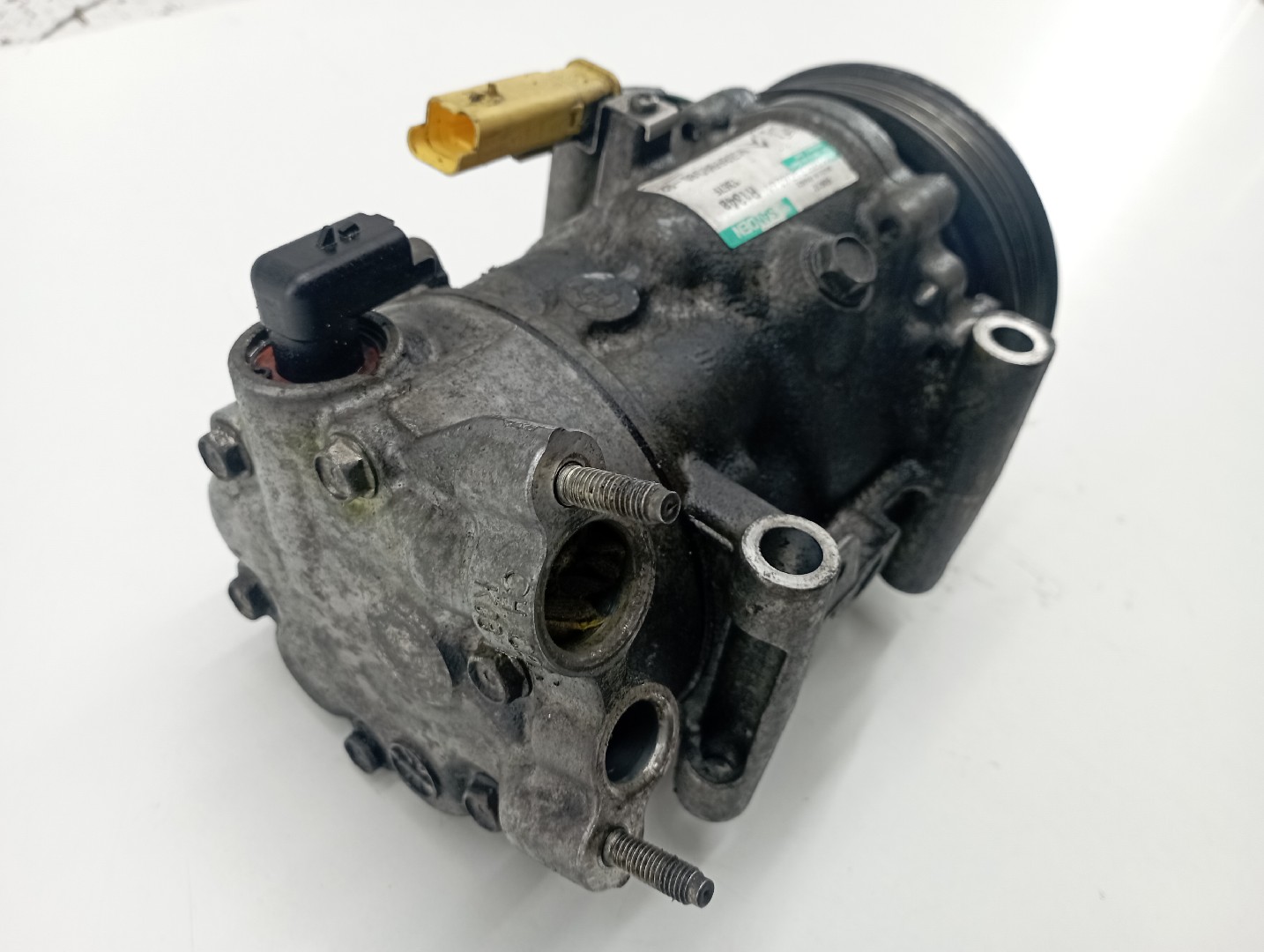 Compressor do Ar Condicionado PEUGEOT 508 SW I (8E_) | 10 - 18 Imagem-2
