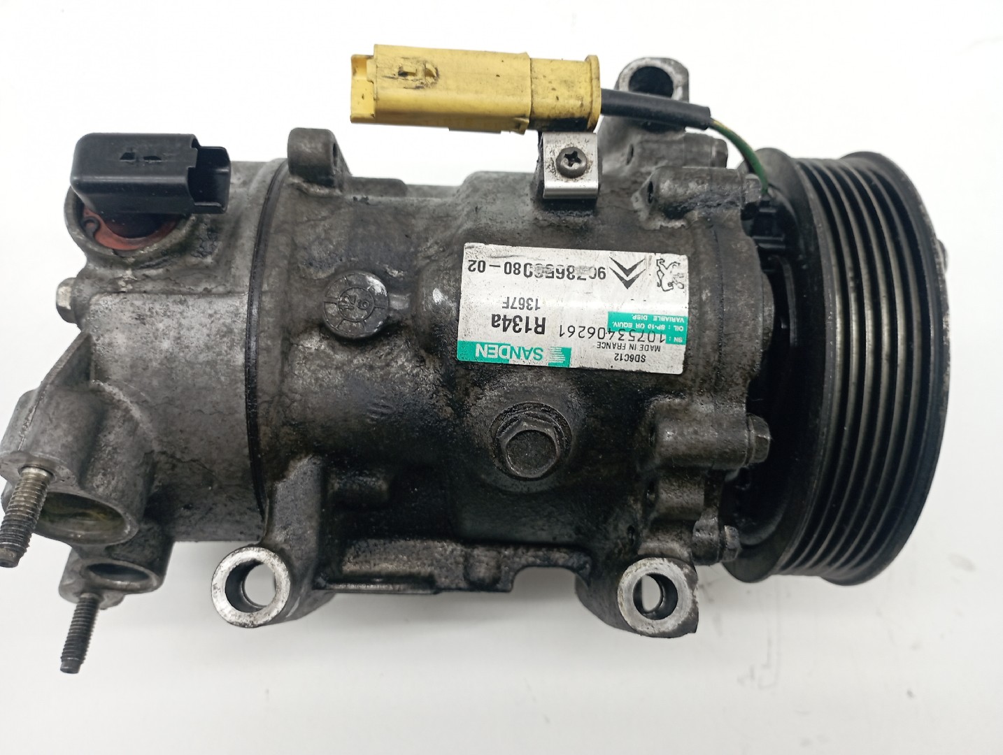 Compressor do Ar Condicionado PEUGEOT 508 SW I (8E_) | 10 - 18