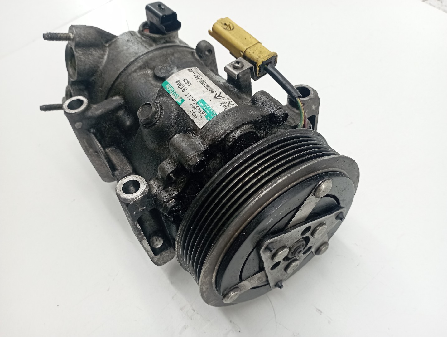 Compressor do Ar Condicionado PEUGEOT 508 SW I (8E_) | 10 - 18 Imagem-1