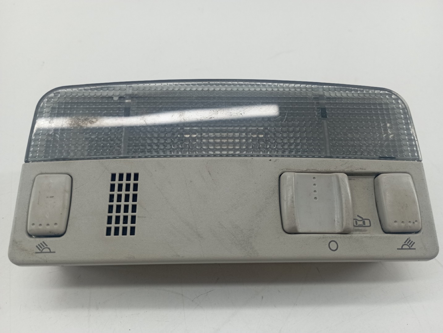 Plafonier interior frente VOLKSWAGEN GOLF IV (1J1) | 97 - 07 Imagem-1