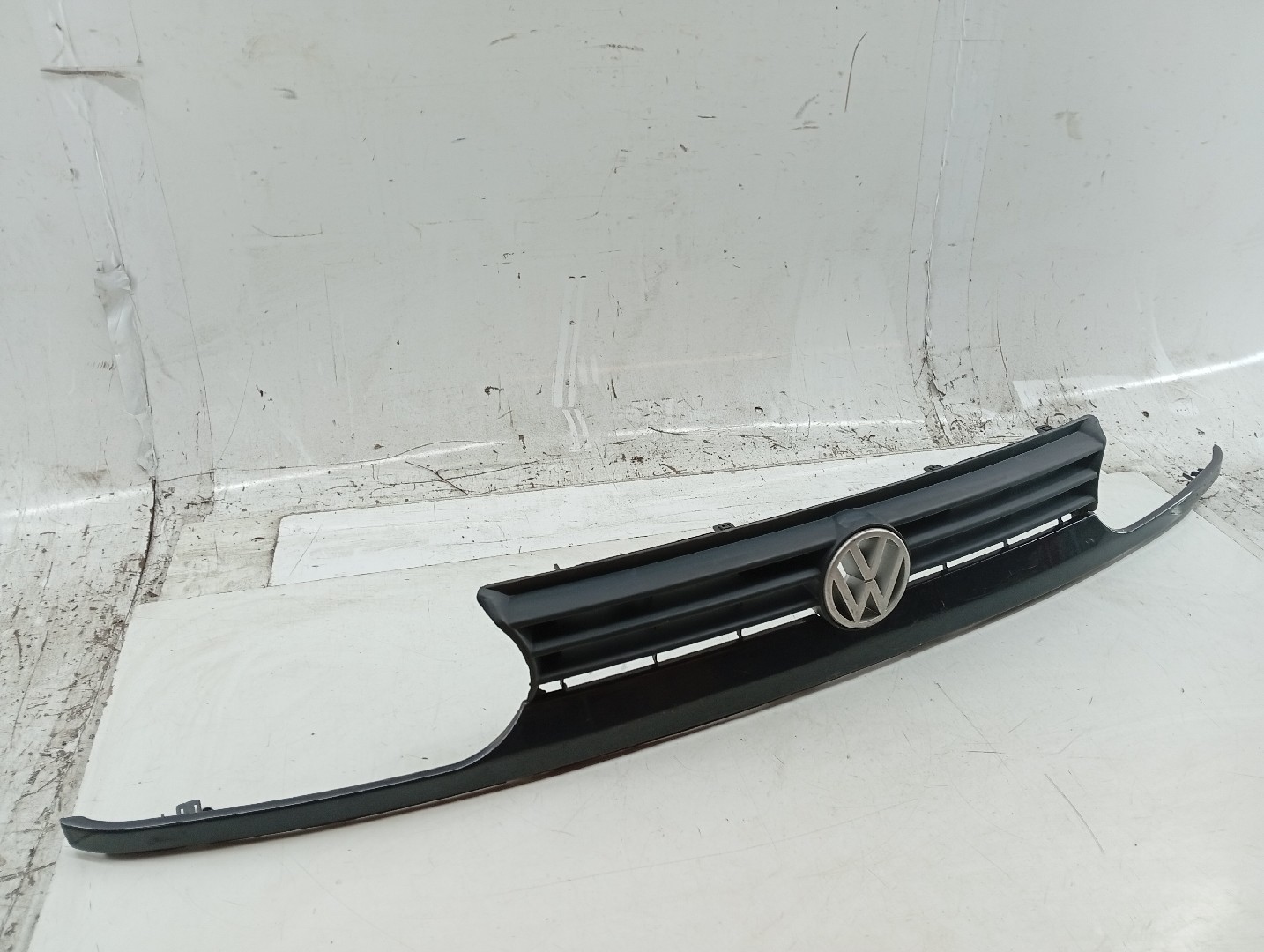 Grelha da Frente VOLKSWAGEN GOLF III (1H1) | 91 - 98 Imagem-5
