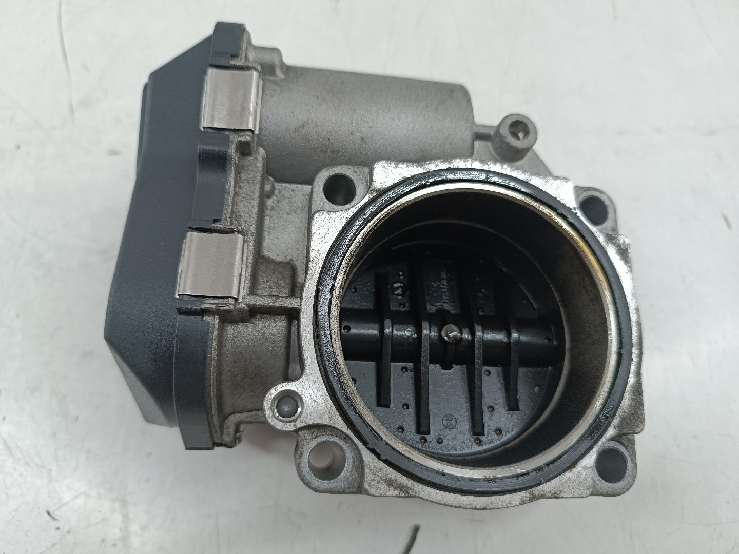 Borboleta de admissão BMW 1 (E87) | 03 - 13 Imagem-3