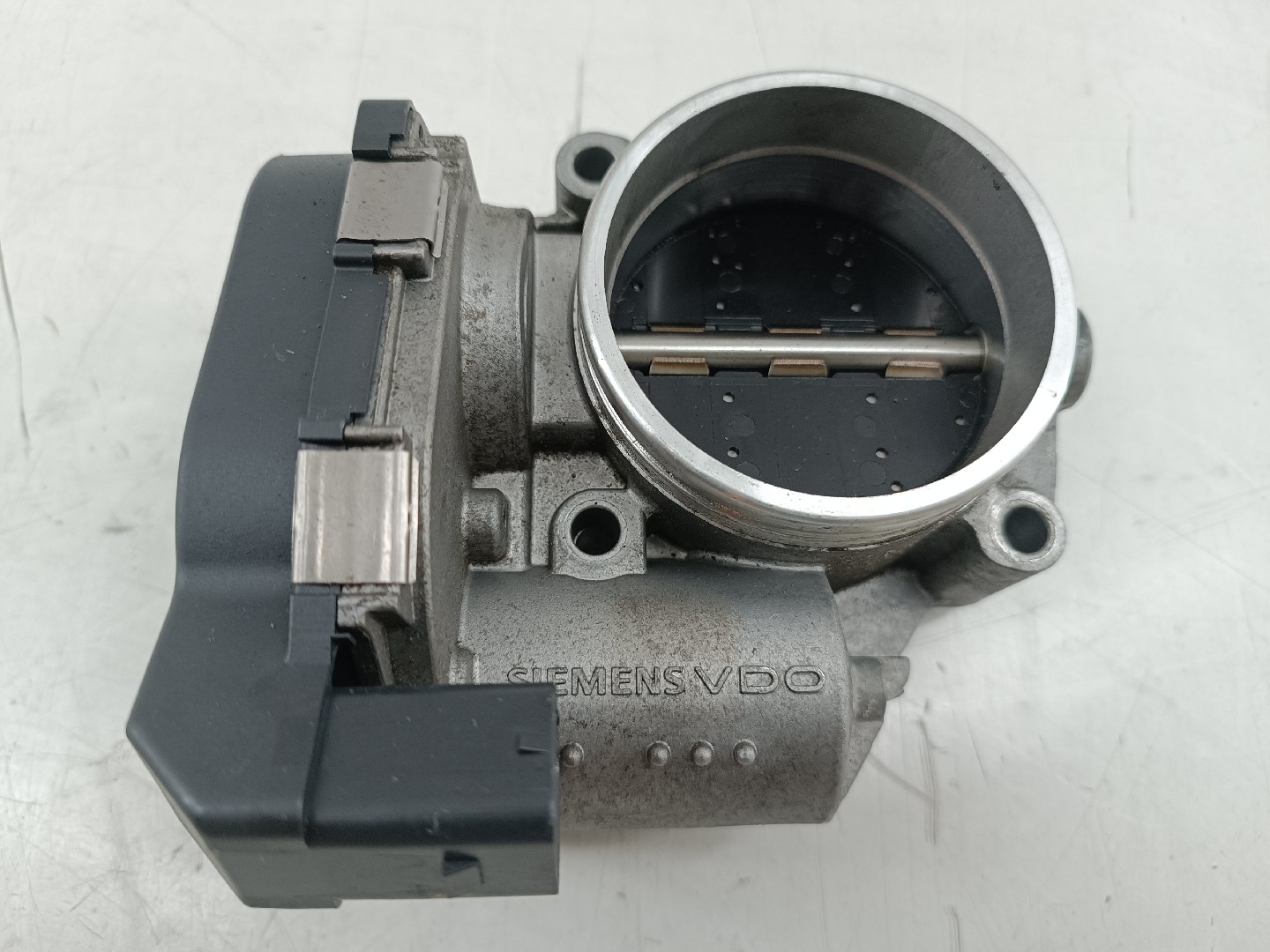 Borboleta de admissão BMW 1 (E87) | 03 - 13