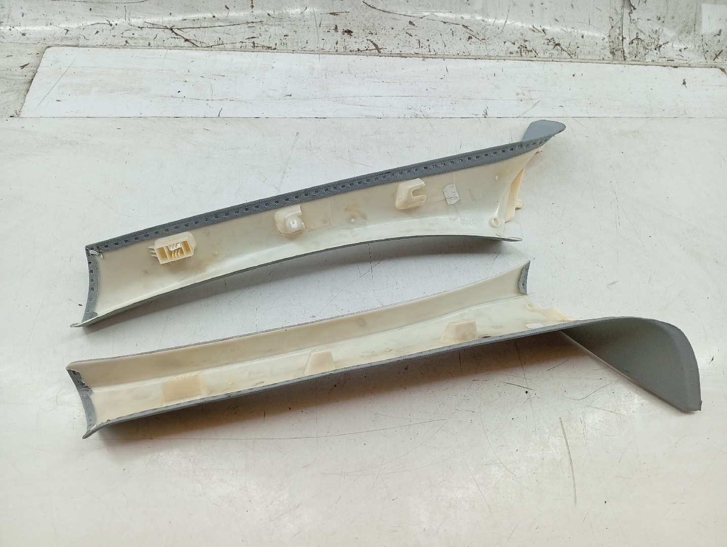 Moldura de pilar A BMW 1 (E87) | 03 - 13 Imagem-3