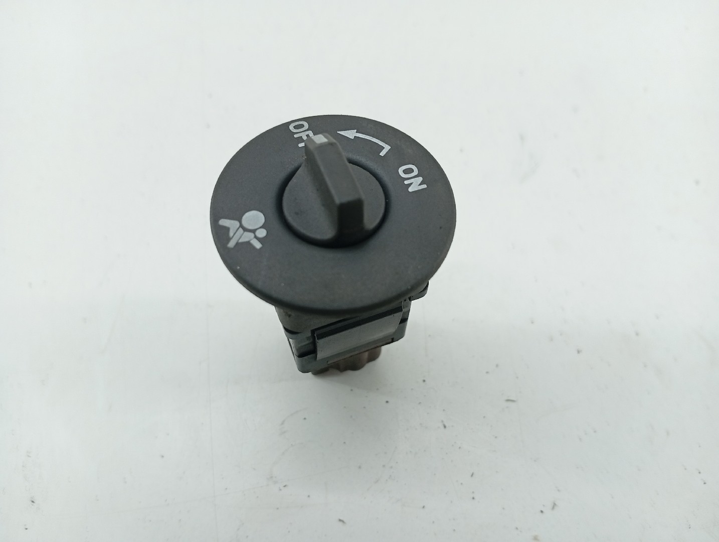 Interruptor Airbag Passageiro RENAULT MEGANE II três volumes (LM0/1_) | 03 - 