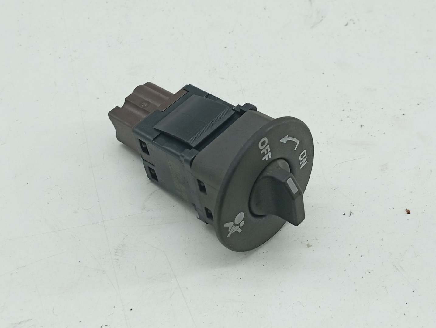 Interruptor Airbag Passageiro RENAULT MEGANE II três volumes (LM0/1_) | 03 -  Imagem-5