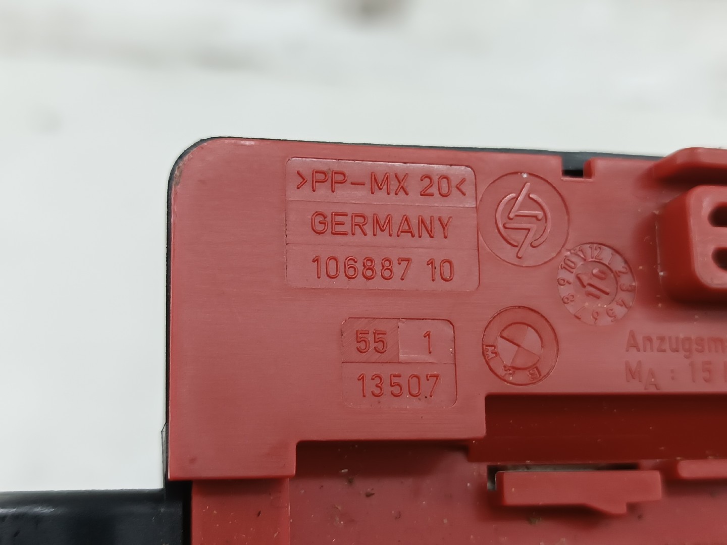 Módulo de fusíveis de bateria BMW 1 (E87) | 03 - 13 Imagem-3