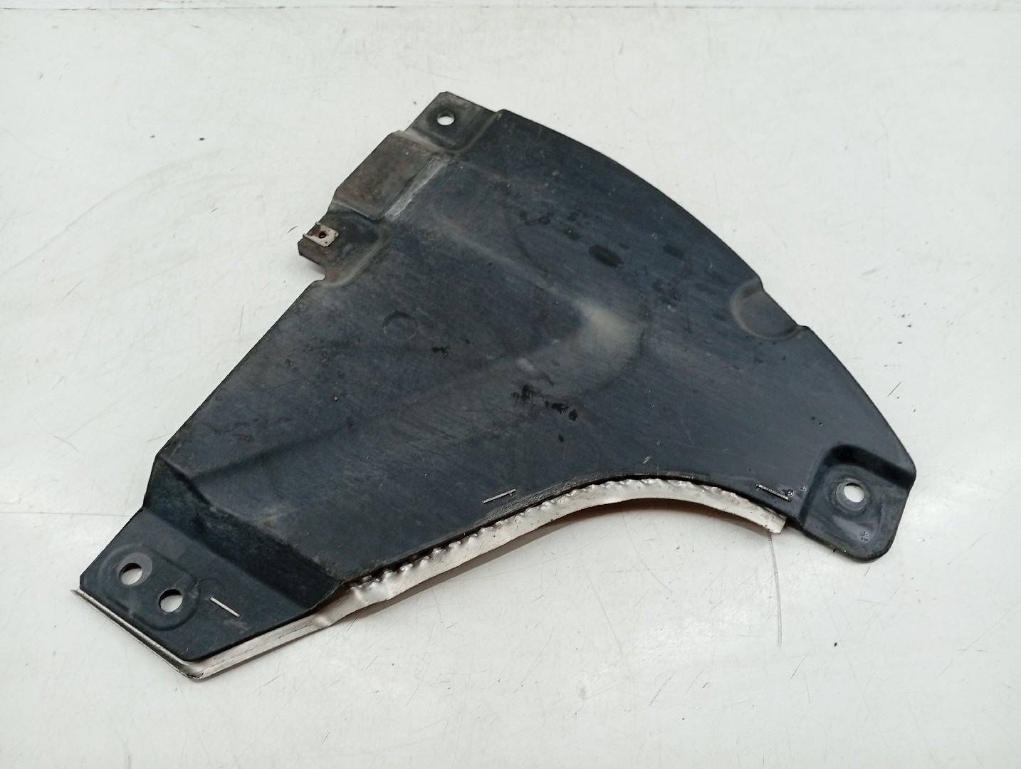 Proteção inferior de carroçaria BMW 1 (E87) | 03 - 13 Imagem-3