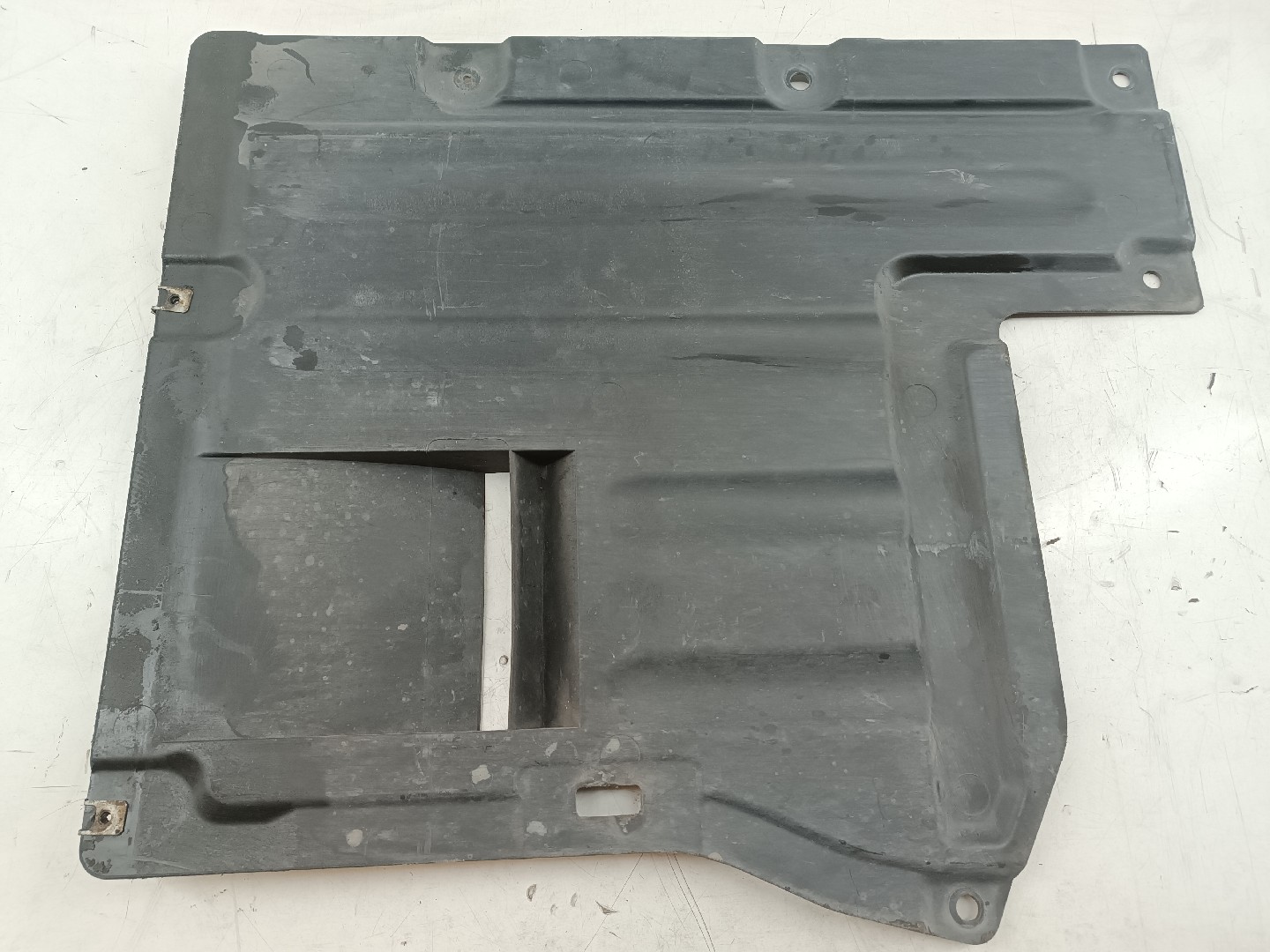 Proteção inferior de carroçaria BMW 1 (E87) | 03 - 13 Imagem-3