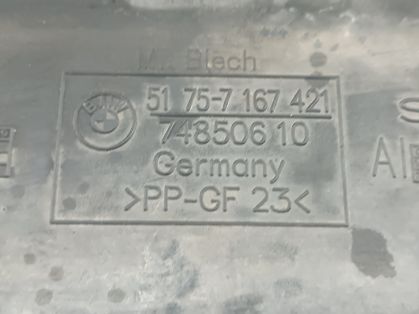 Proteção inferior de carroçaria BMW 1 (E87) | 03 - 13 Imagem-1