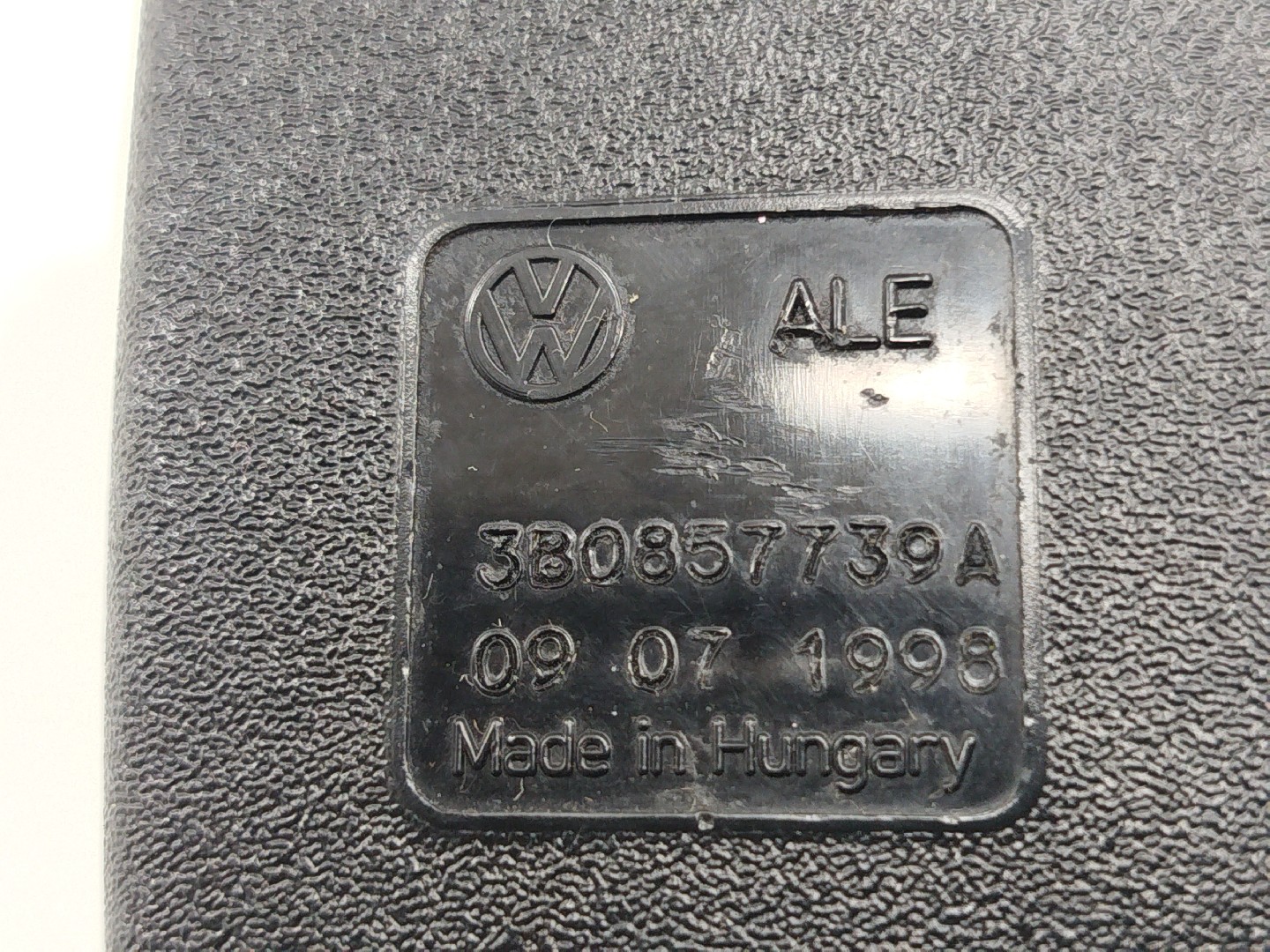 Encaixe cinto traseiro VOLKSWAGEN PASSAT (3B2) | 96 - 01 Imagem-2