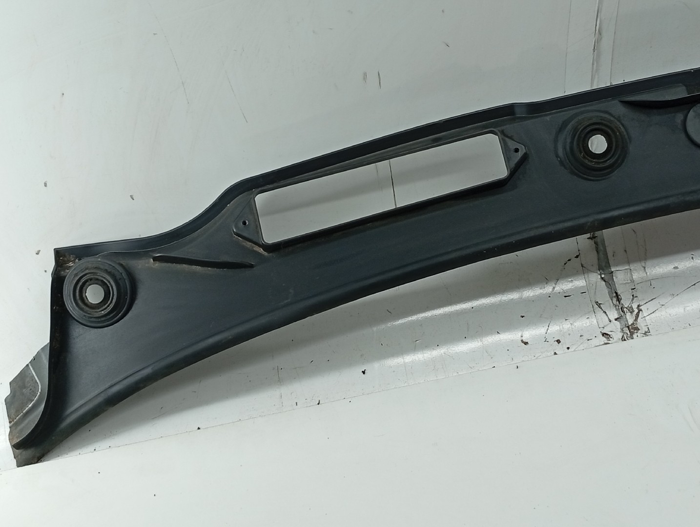 Grelha de torpedo BMW 1 (E87) | 03 - 13 Imagem-1