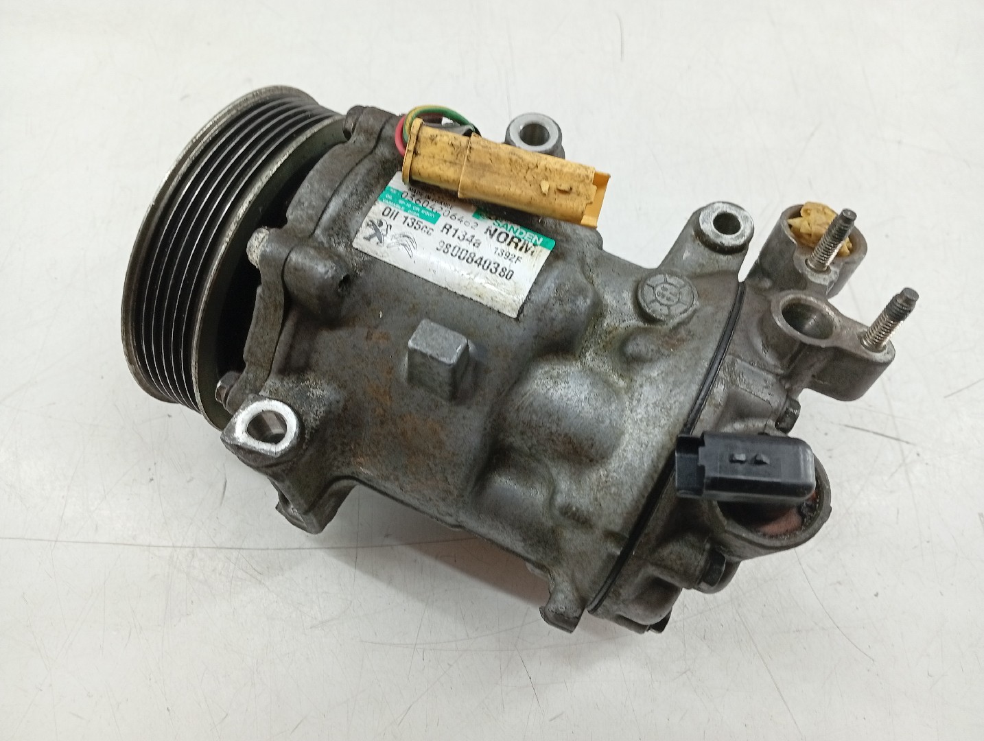Compressor do Ar Condicionado PEUGEOT 508 SW I (8E_) | 10 - 18
