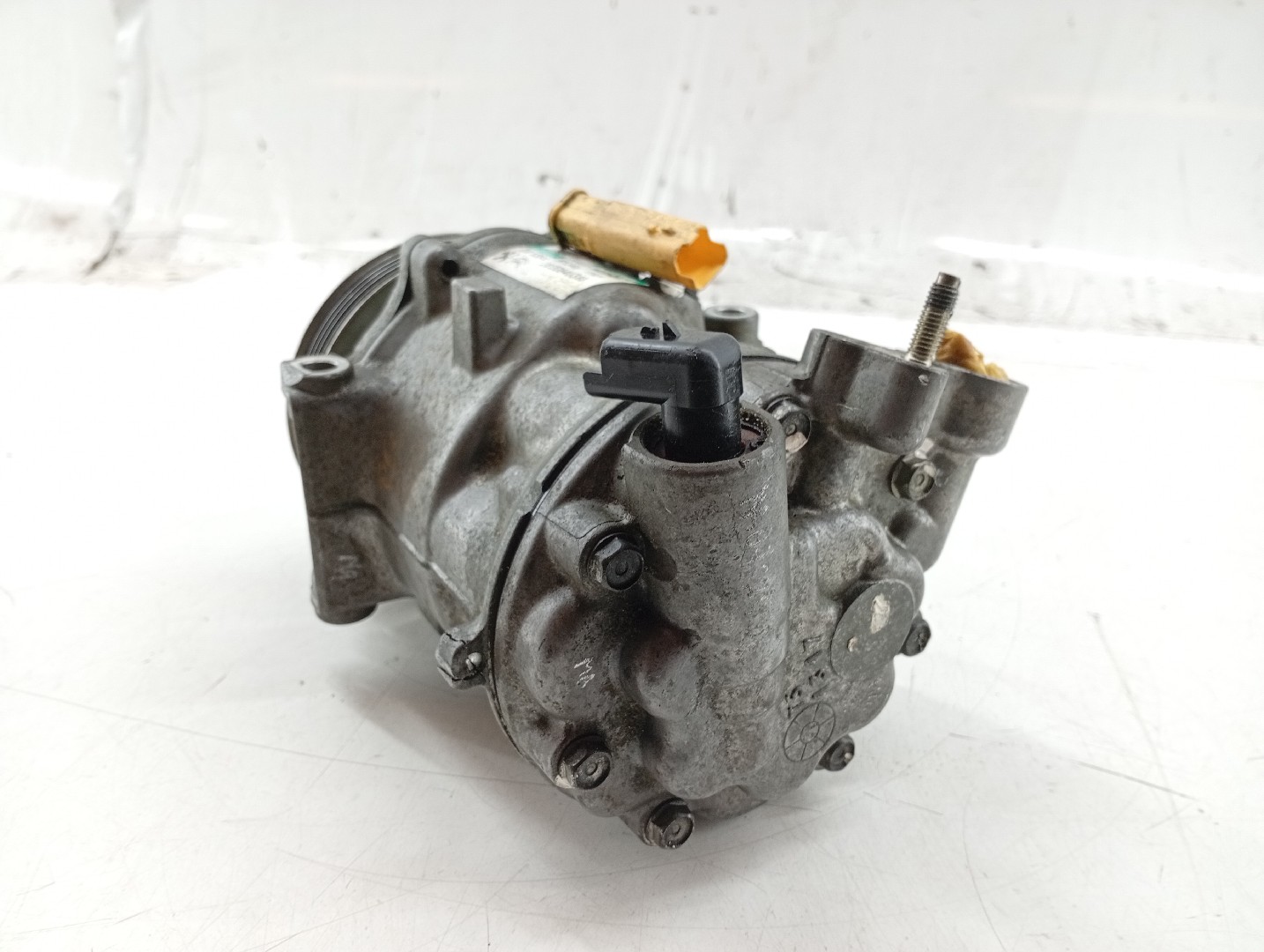 Compressor do Ar Condicionado PEUGEOT 508 SW I (8E_) | 10 - 18 Imagem-2