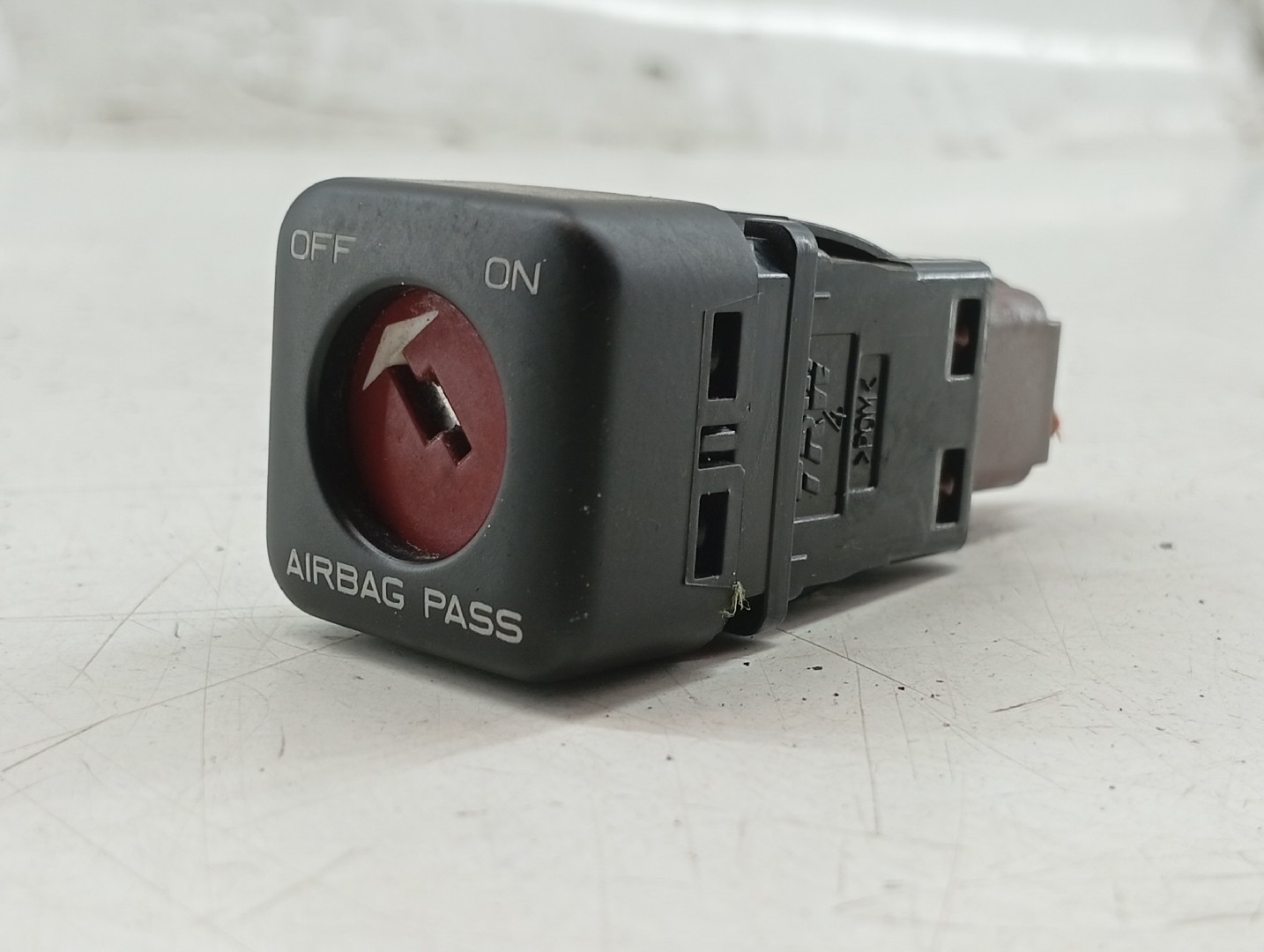 Botão de airbag de passageiro PEUGEOT 206 CC (2D) | 00 - 08 Imagem-4