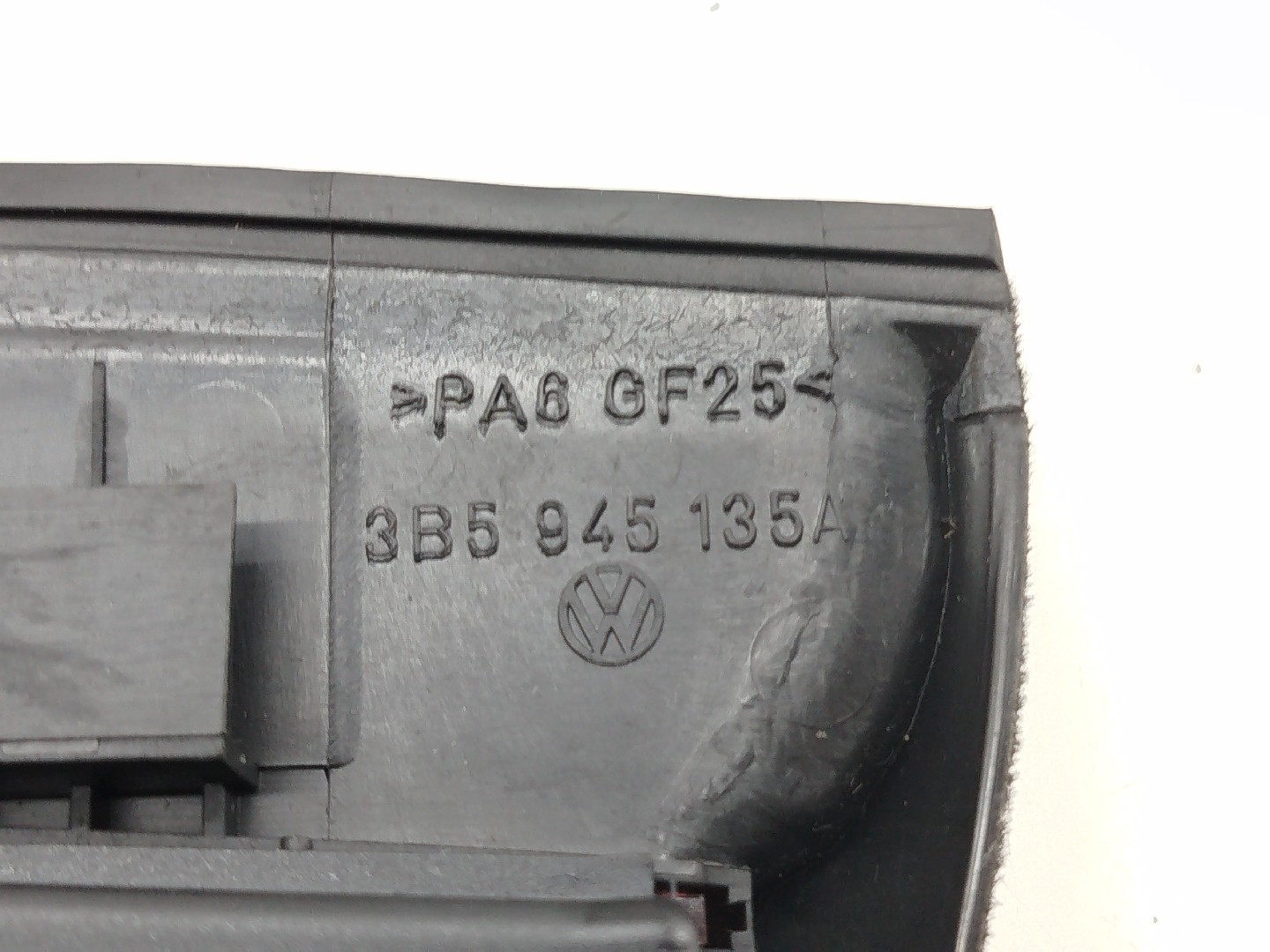 3º Stop VOLKSWAGEN PASSAT (3B2) | 96 - 01 Imagem-3