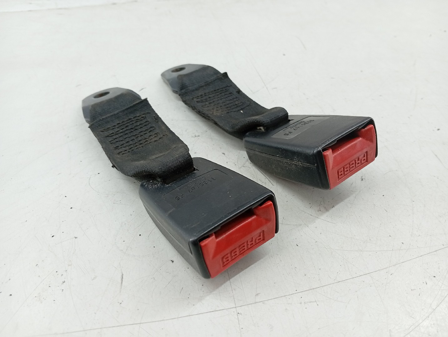 Encaixe cinto traseiro PEUGEOT 206 CC (2D) | 00 - 08 Imagem-1
