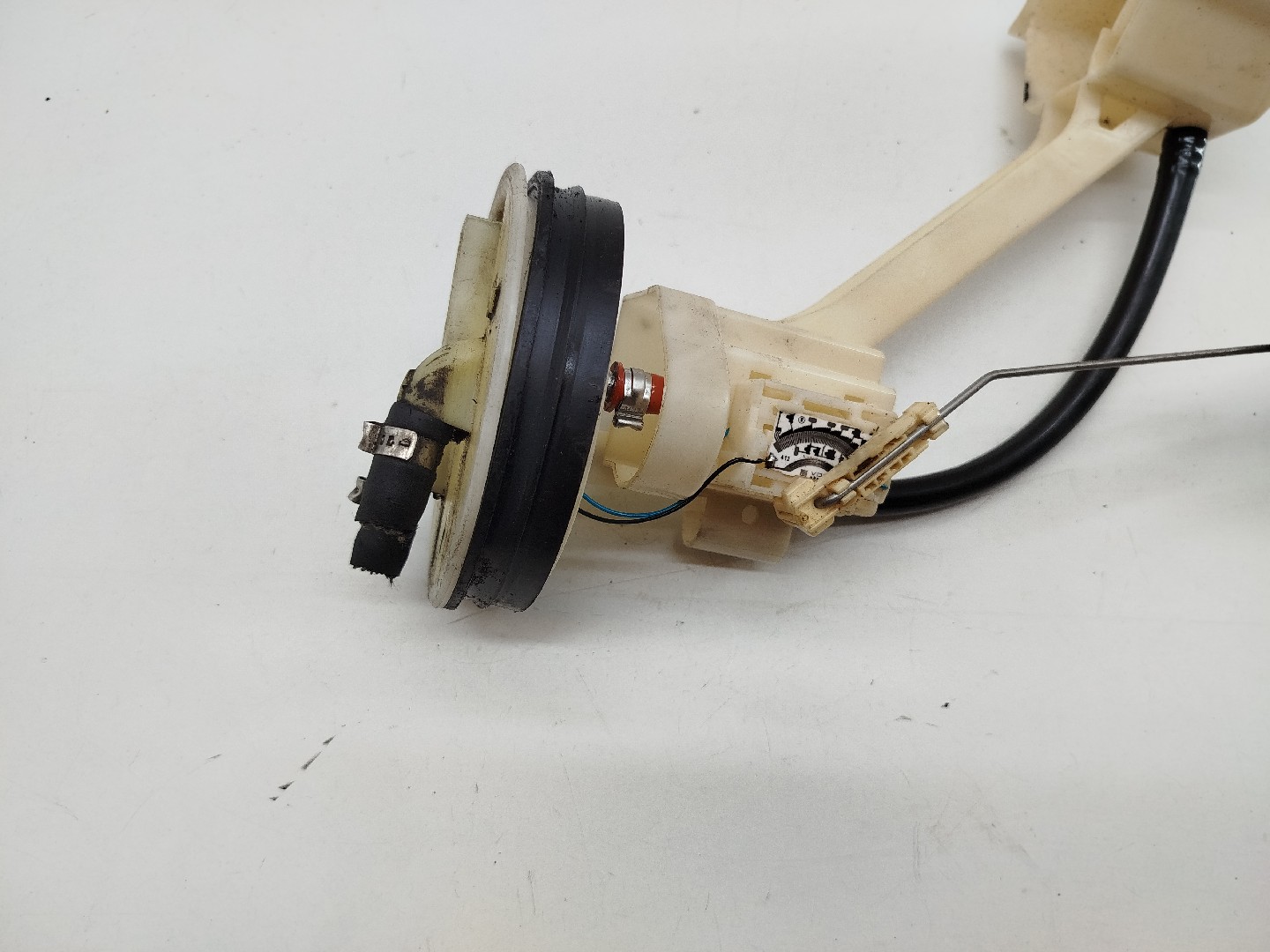 Bomba de Combustível VOLKSWAGEN PASSAT (3B2) | 96 - 01 Imagem-3