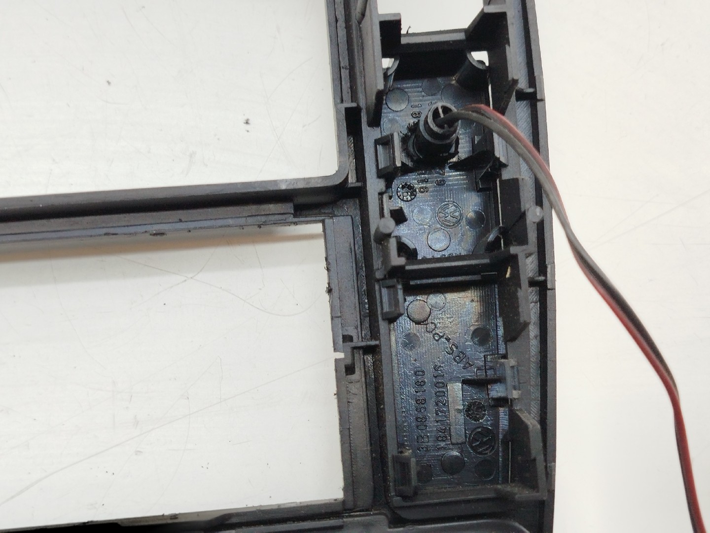 Moldura de consola central VOLKSWAGEN PASSAT (3B2) | 96 - 01 Imagem-3