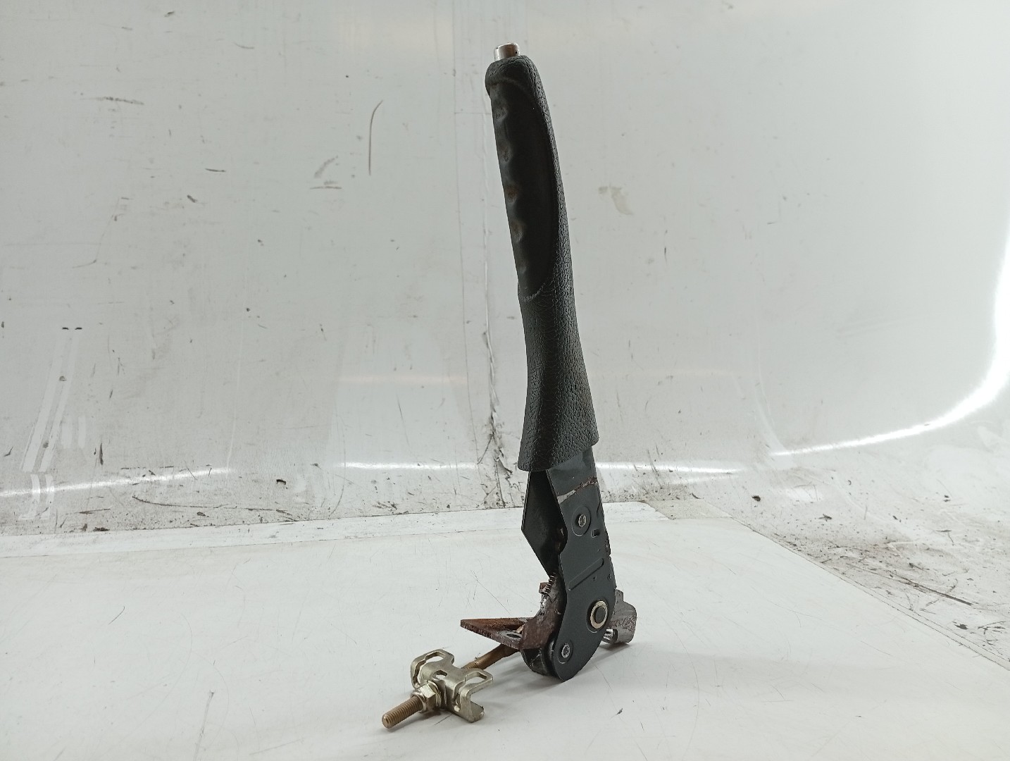 Travão de mão PEUGEOT 206 CC (2D) | 00 - 08 Imagem-2