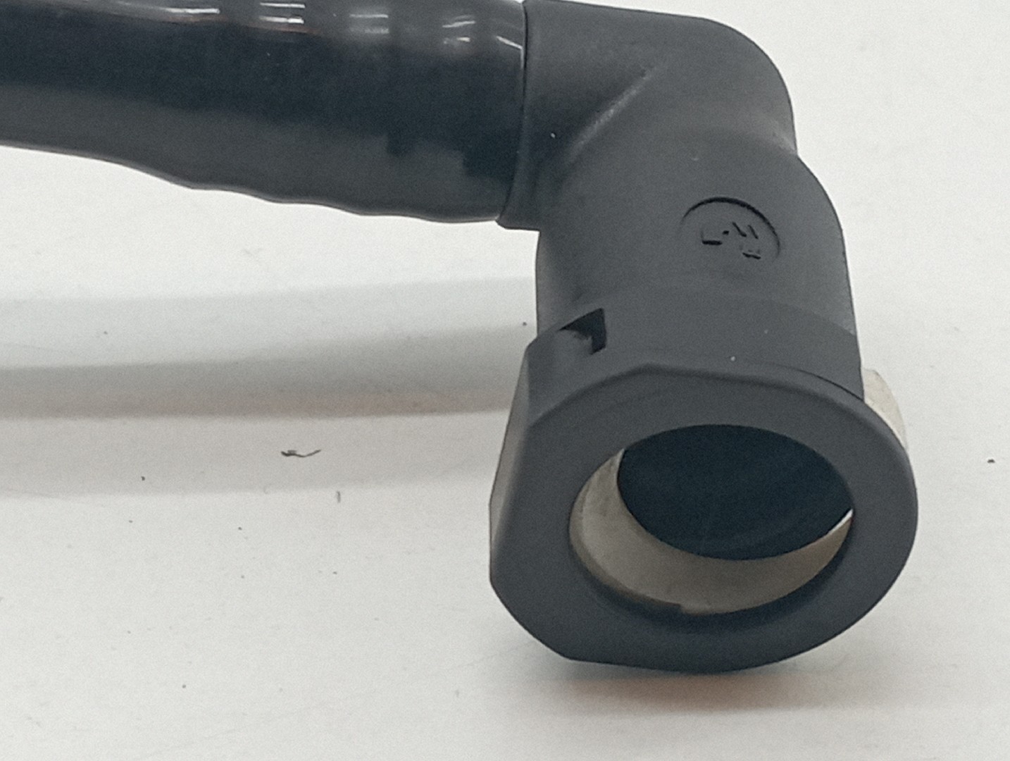 Tubo flexível de respiro BMW 1 (E87) | 03 - 13 Imagem-5