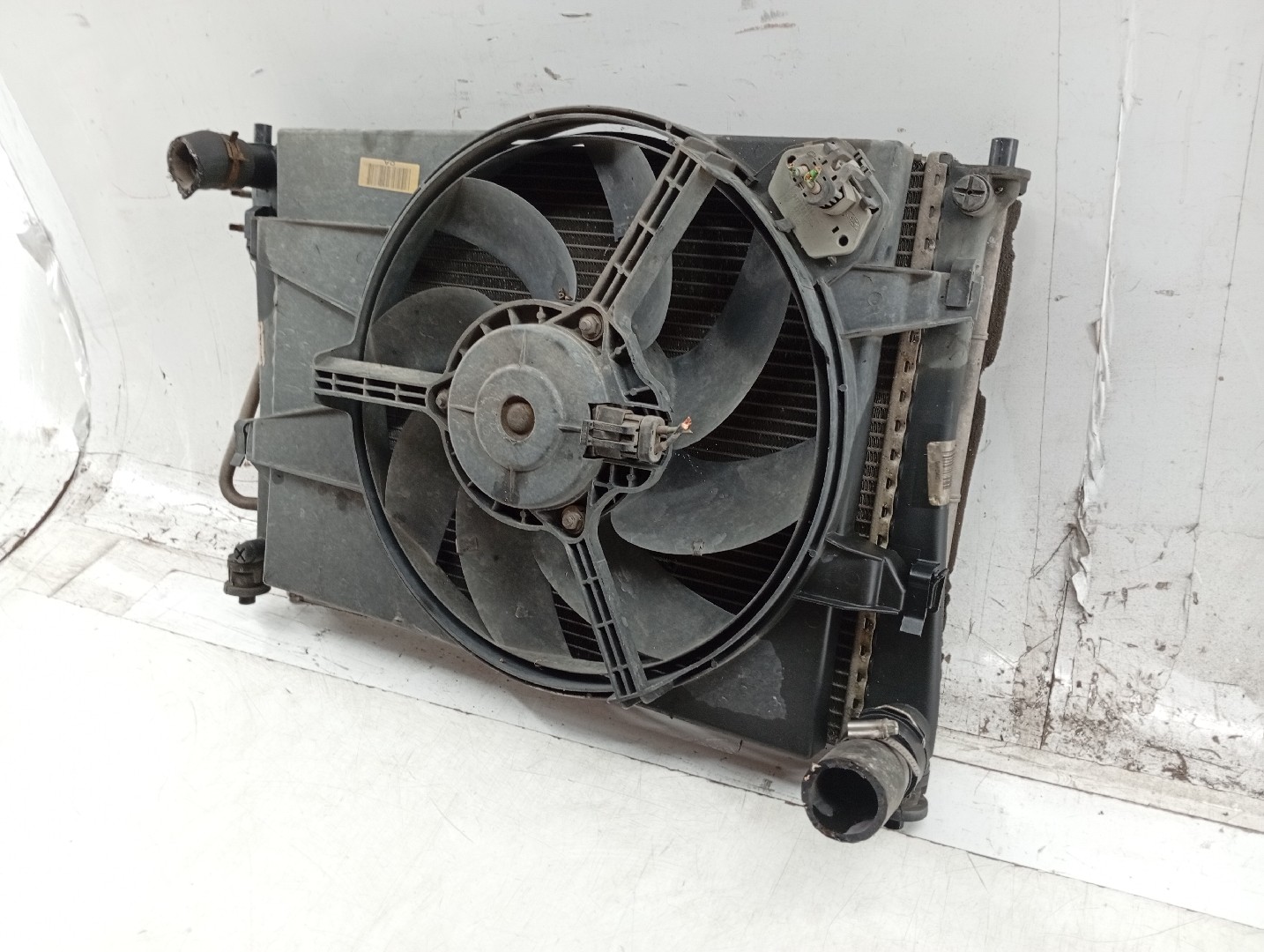 Conj. de 2/3  radiadores c/ TermoVentilador FORD FIESTA V (JH_, JD_) | 01 - 14 Imagem-2