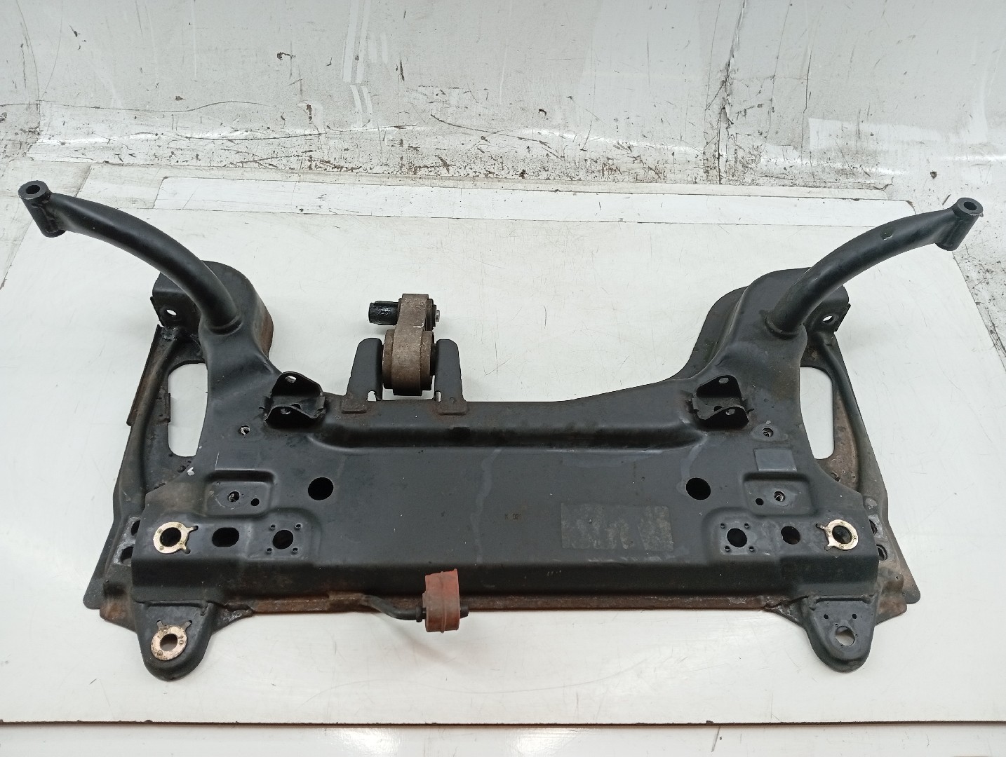Charriot FORD FIESTA V (JH_, JD_) | 01 - 14