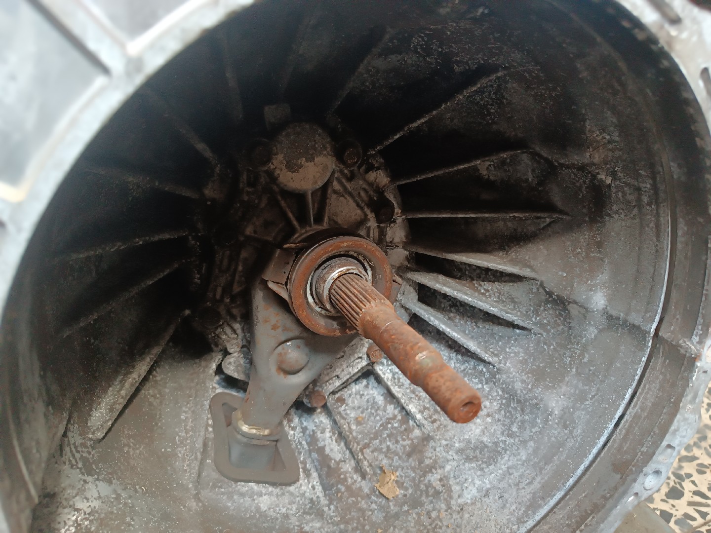 Caixa de Velocidades Manual NISSAN NAVARA Camião de plataforma/chassis (D22) | 97 -  Imagem-9