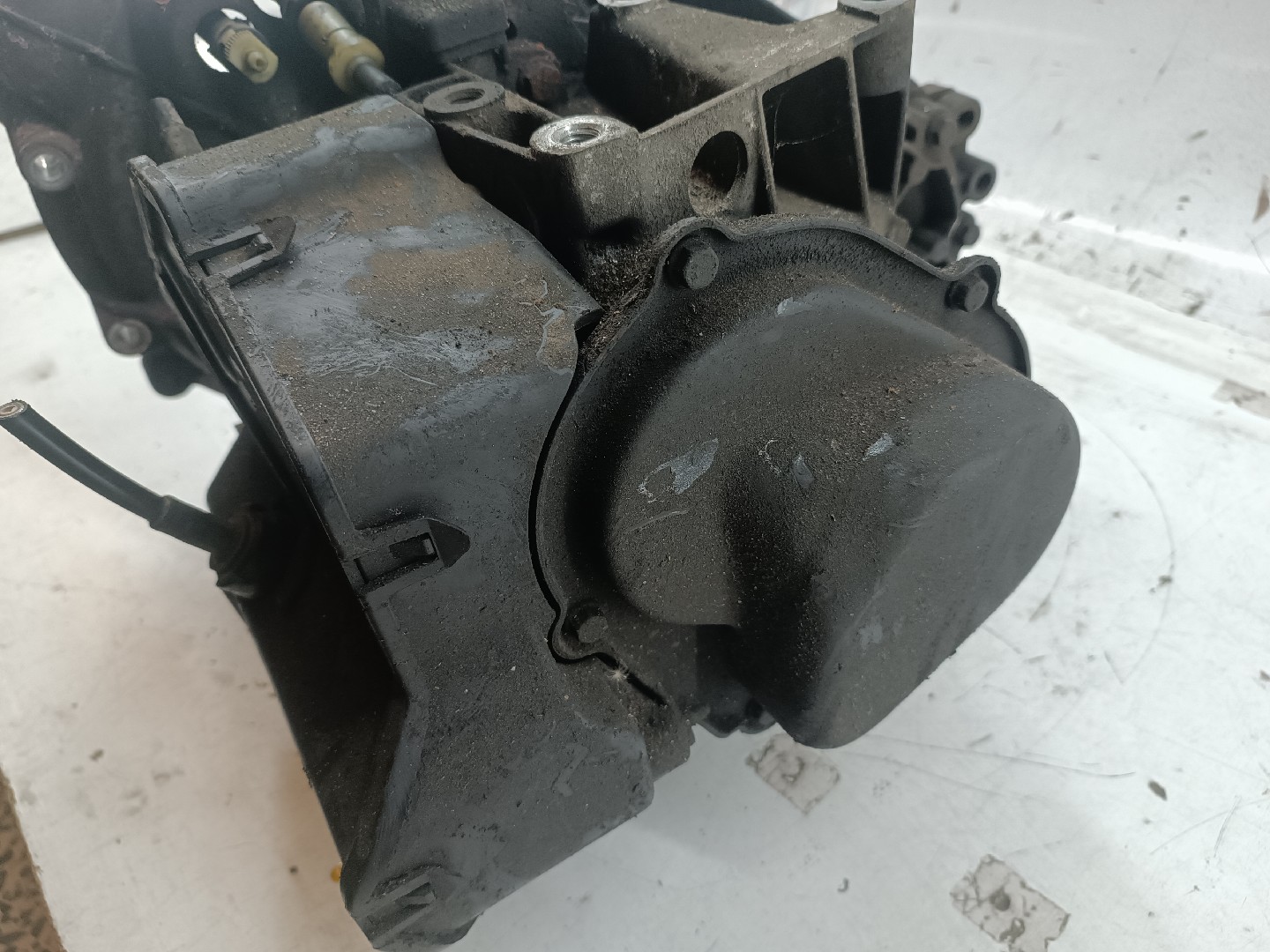 Caixa de Velocidades Manual FORD FIESTA V (JH_, JD_) | 01 - 14 Imagem-2