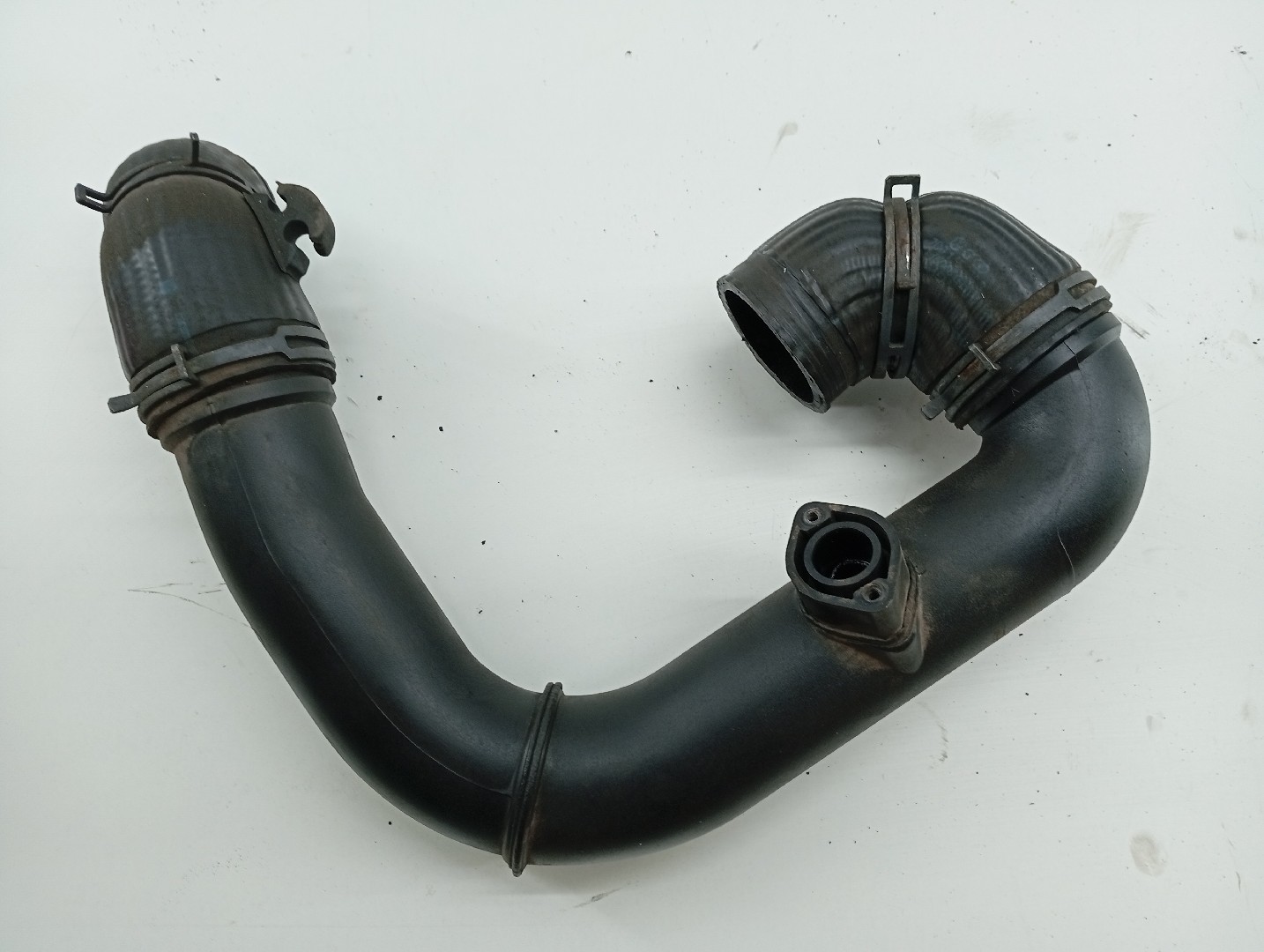 Tubagem do Intercooler VOLKSWAGEN TRANSPORTER T4 Camião de plataforma/chassis (70E, 70L, 70M, 7DE, 7DL, 7D, | 90 - 03 Imagem-1