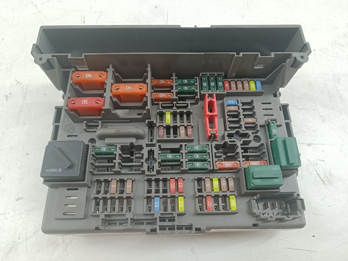 Caixa de fusíveis e relés BMW 1 (E87) | 03 - 13 Imagem-4