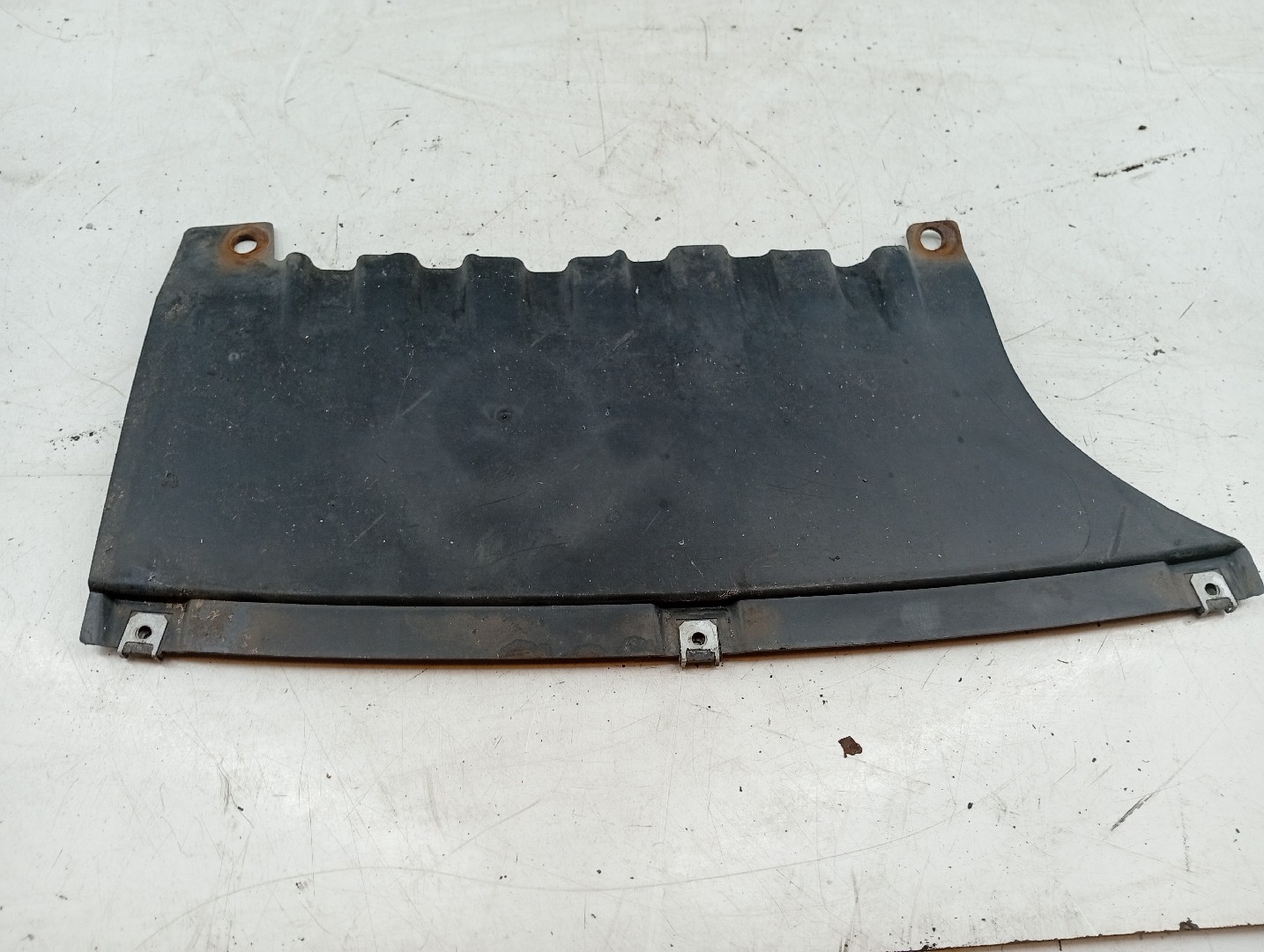 Proteção inferior de carroçaria BMW 1 (E87) | 03 - 13 Imagem-3